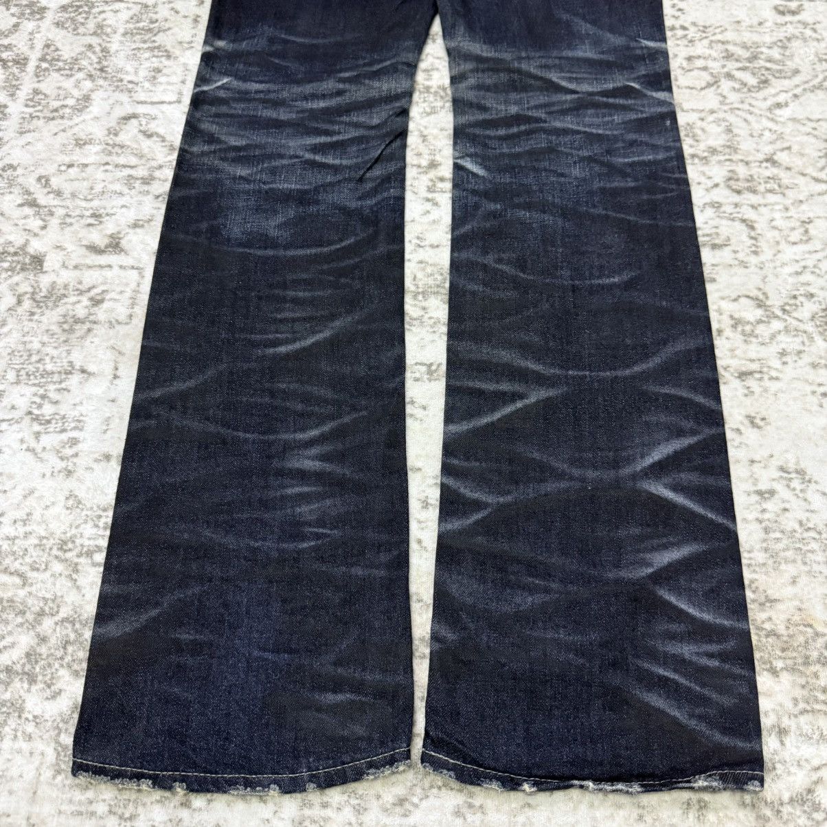 GOSTAR DE FUGA Fuga Smoke Shadow Wash Claw Mark Studded Jeans Size US 32 / EU 48 - 9 Thumbnail