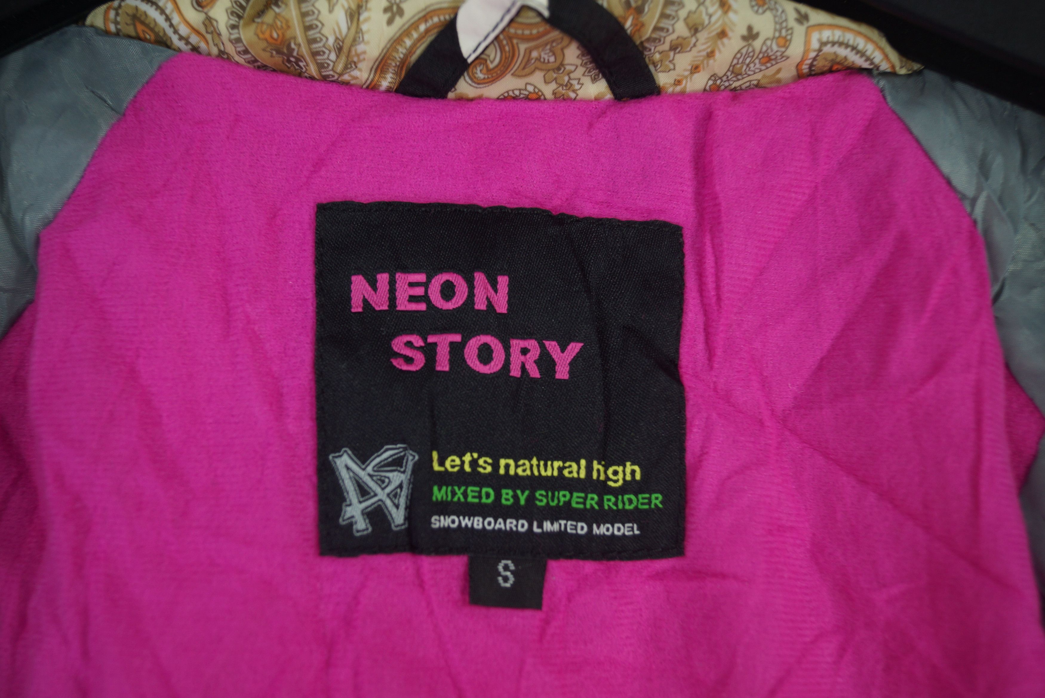 Vintage Neon Story Jacket Snowboard Limited Model Nice Design Size US S / EU 44-46 / 1 - 3 Thumbnail