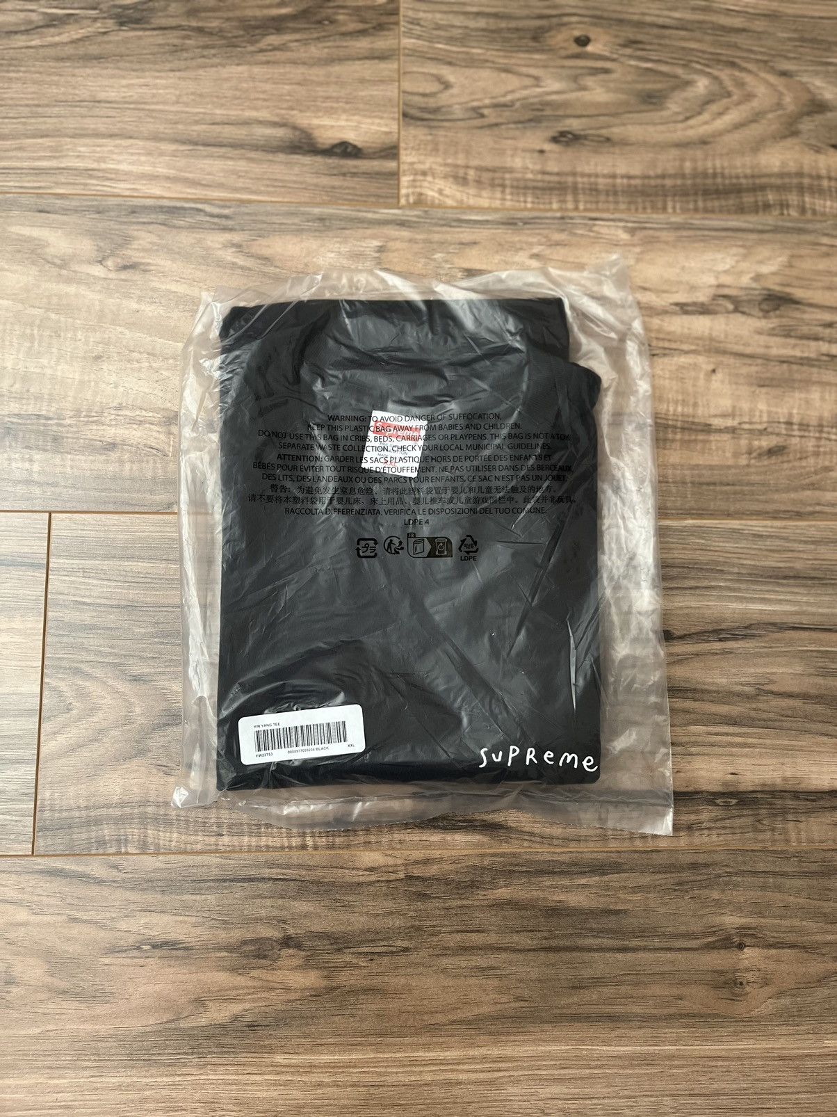 Supreme Supreme Yin Yang Tee Size US XXL / EU 58 / 5 - 1 Thumbnail
