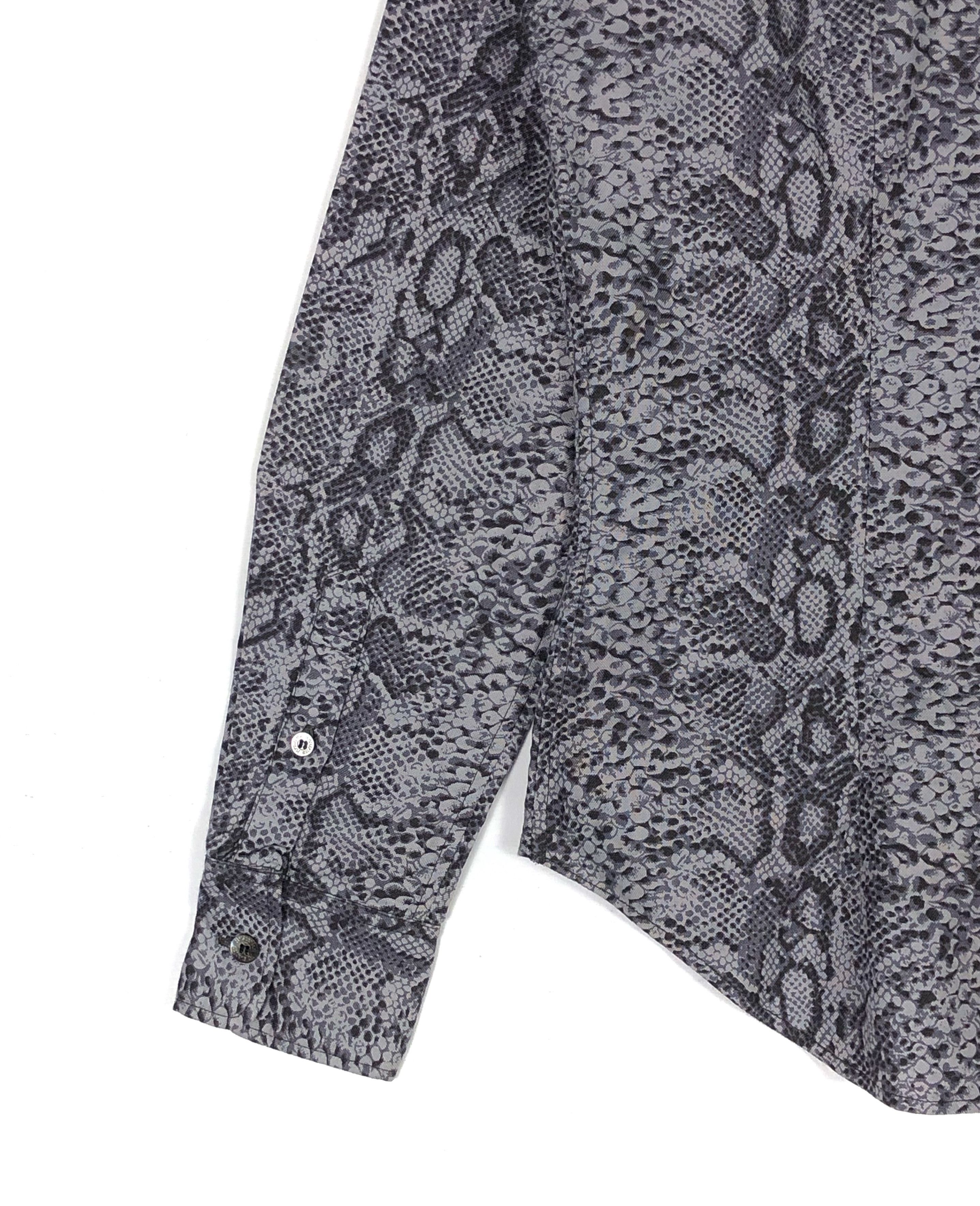 Hysteric Glamour RARE🔥VINTAGE HYSTERIC GLAMOUR SNAKE BUTTON UPS Size S / US 4 / IT 40 - 8 Thumbnail