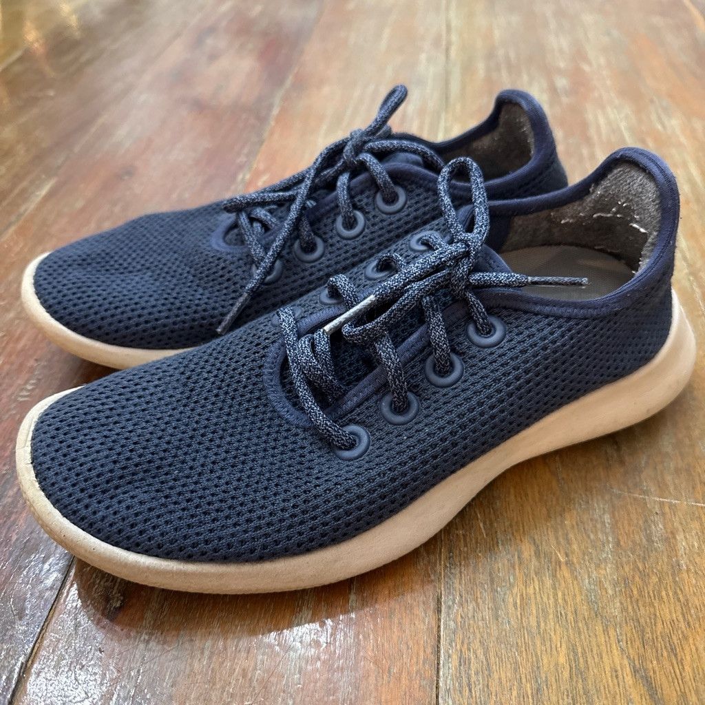 Allbirds Allbirds Women's Navy Tree Runners Size 8 Size US 8 / IT 38 - 4 Thumbnail