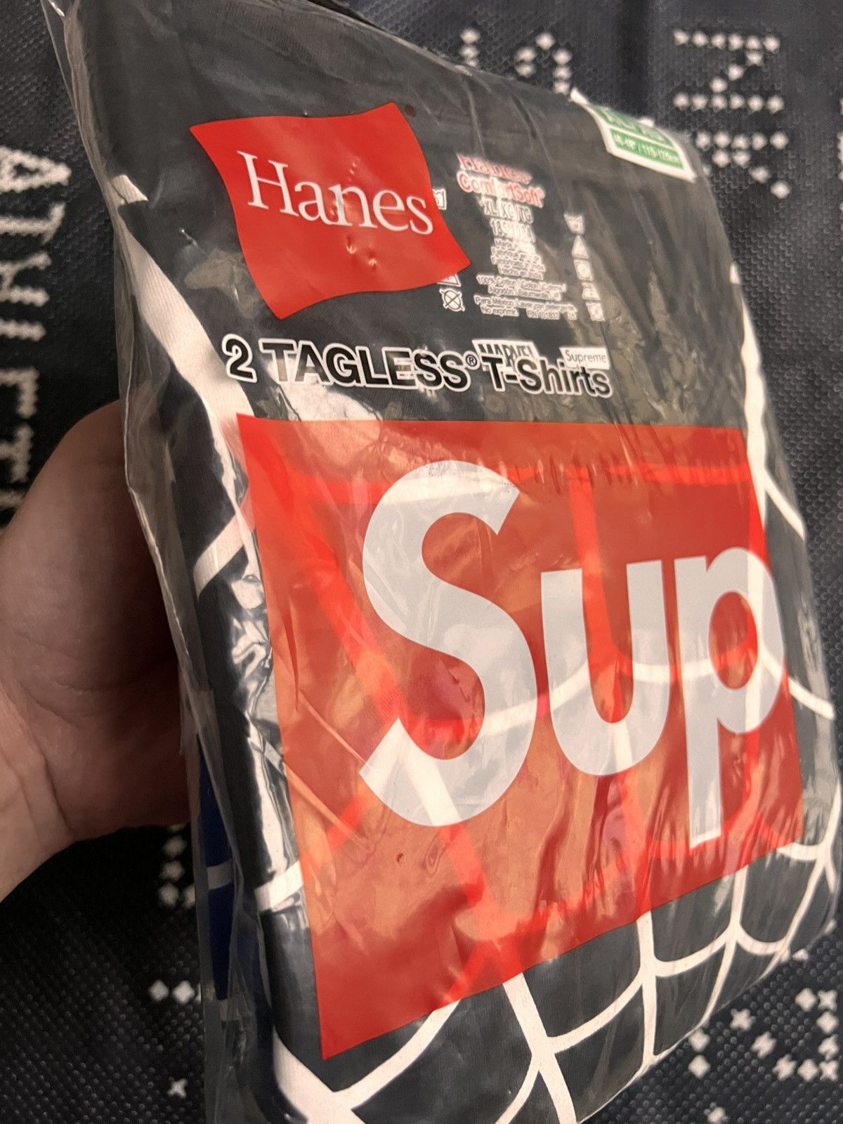 Supreme XL Supreme Marvel Spider-Man Web hanes t-shirt black venom Size US XL / EU 56 / 4 - 14 Thumbnail
