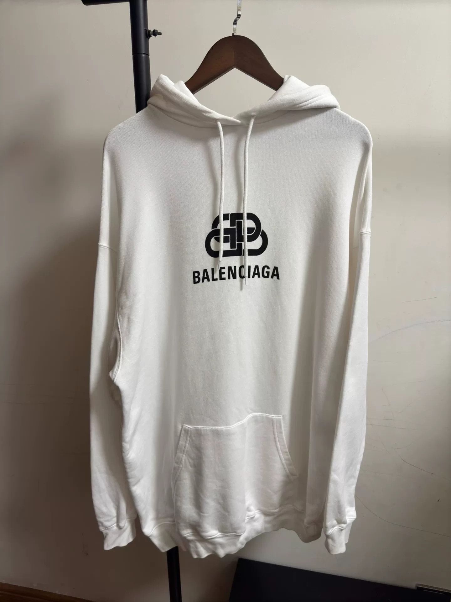 Balenciaga Balenciaga Interlocking BB Logo Hoodie Size M Size US M / EU 48-50 / 2 - 1 Thumbnail