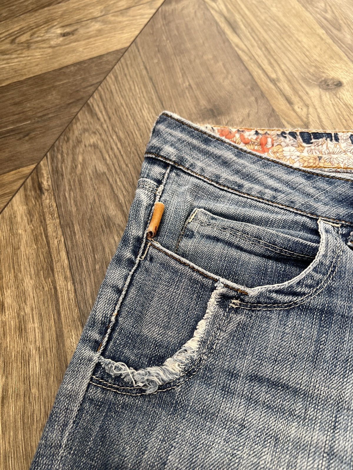 Moschino × Vintage Vintage Moschino Jeans Women’s Denim Pants Size 28" / US 6 / IT 42 - 8 Thumbnail