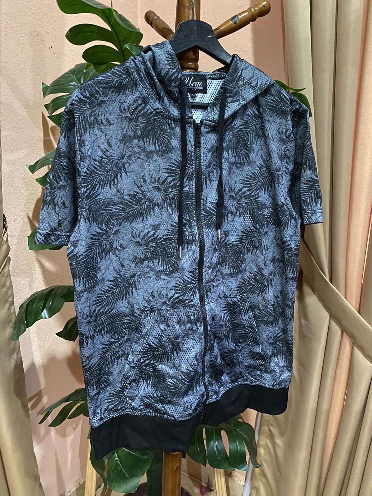 Other Urge Hooded Zip Jacket with Abstract Palm Design Casual Wear Size US M / EU 48-50 / 2 - 3 Thumbnail