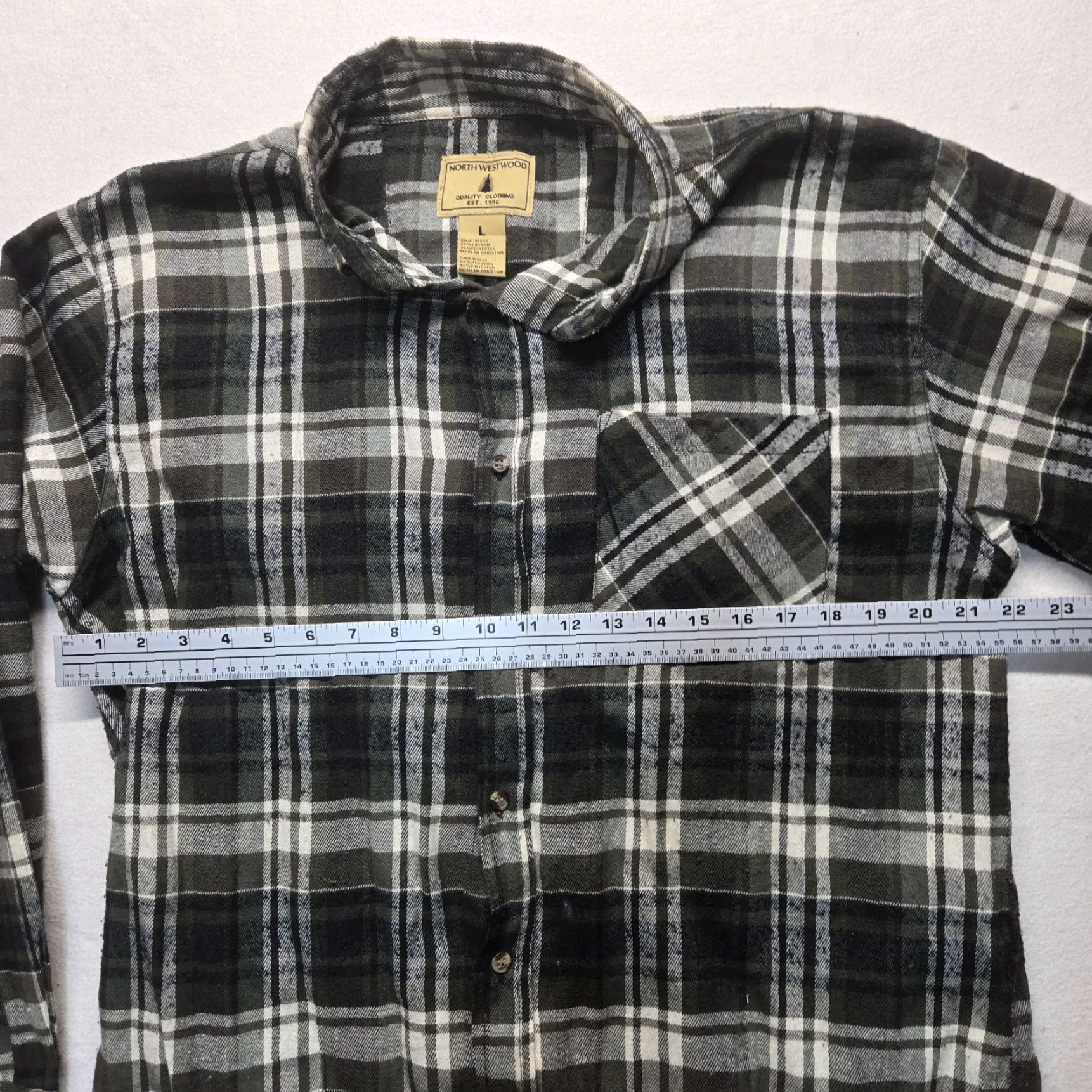Vintage VINTAGE North West Wood Shirt Plaid Long Sleeve Men L Black Casual Western Pattern 90s Mens Size US L / EU 52-54 / 3 - 4 Thumbnail