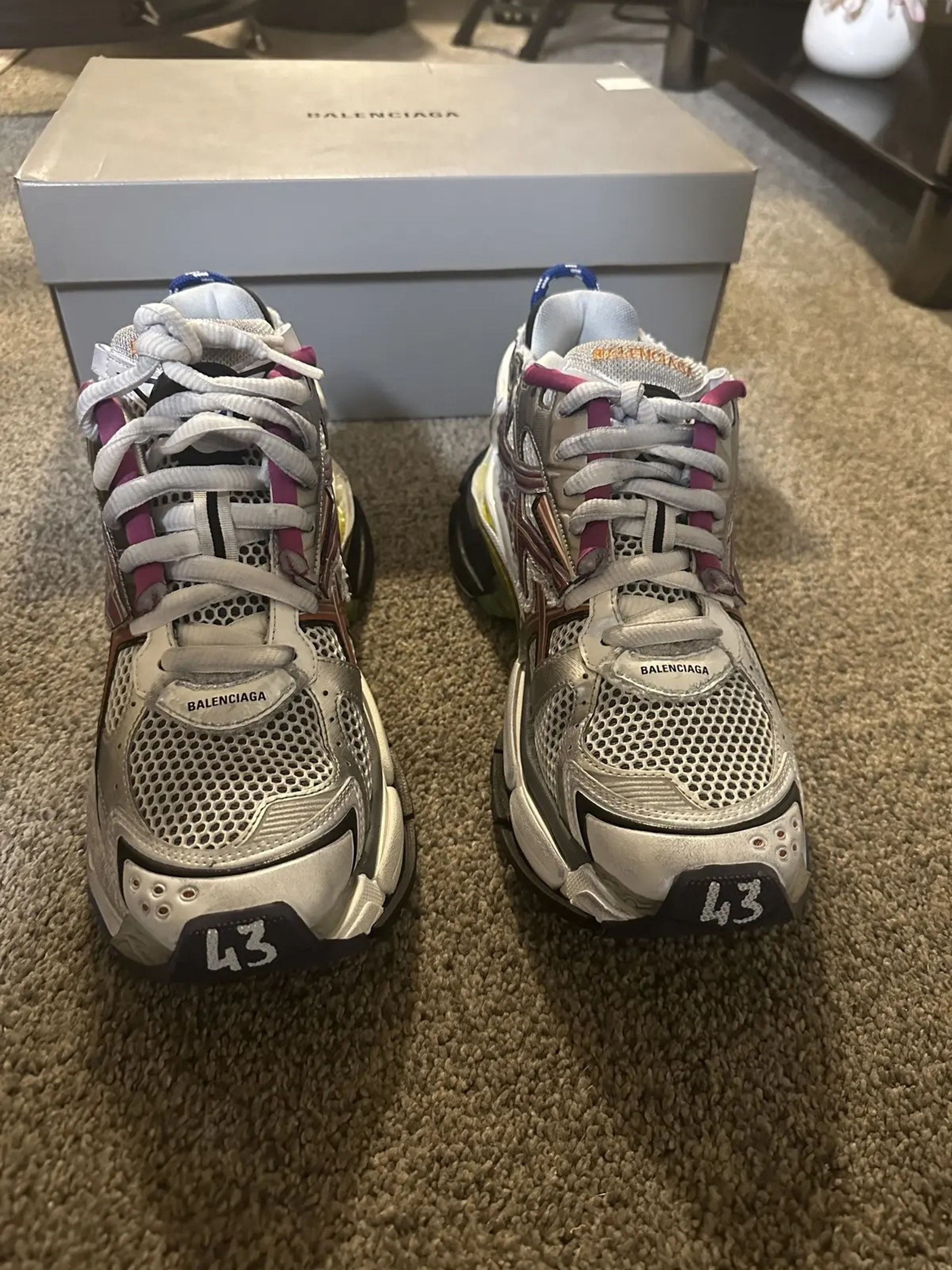 Balenciaga Balenciaga Runner Multicolor Sneakers Size US 10 / EU 43 - 1 Thumbnail