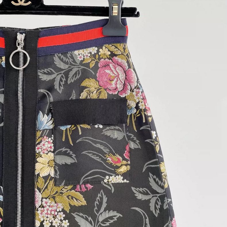 Gucci Gucci Jacquard embroidered skirt Size 24" / US 00 / IT 34 - 3 Thumbnail