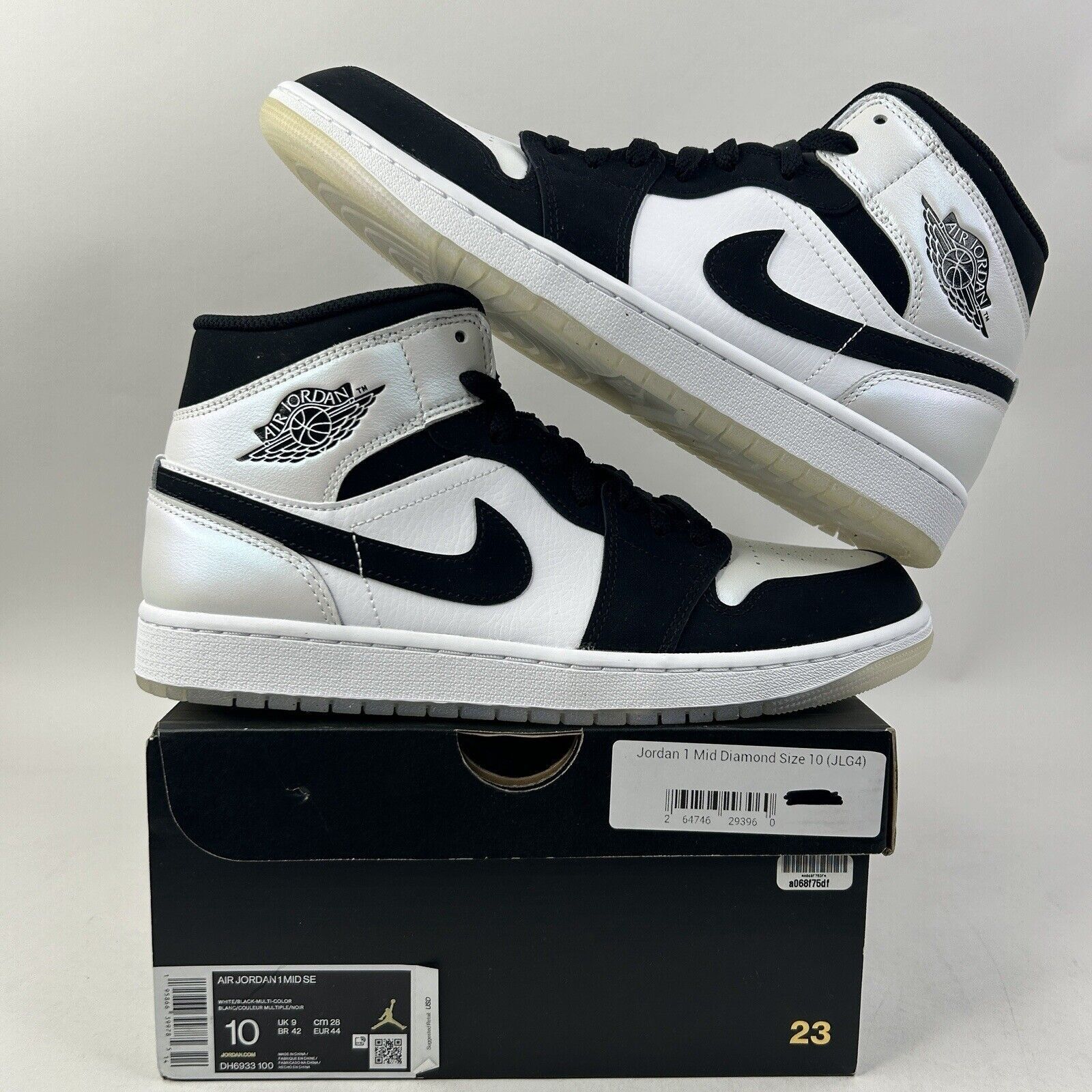 Nike Nike Air Jordan 1 Mid SE “Diamond Shorts” 2024 Size US 10 / EU 43 - 1 Thumbnail