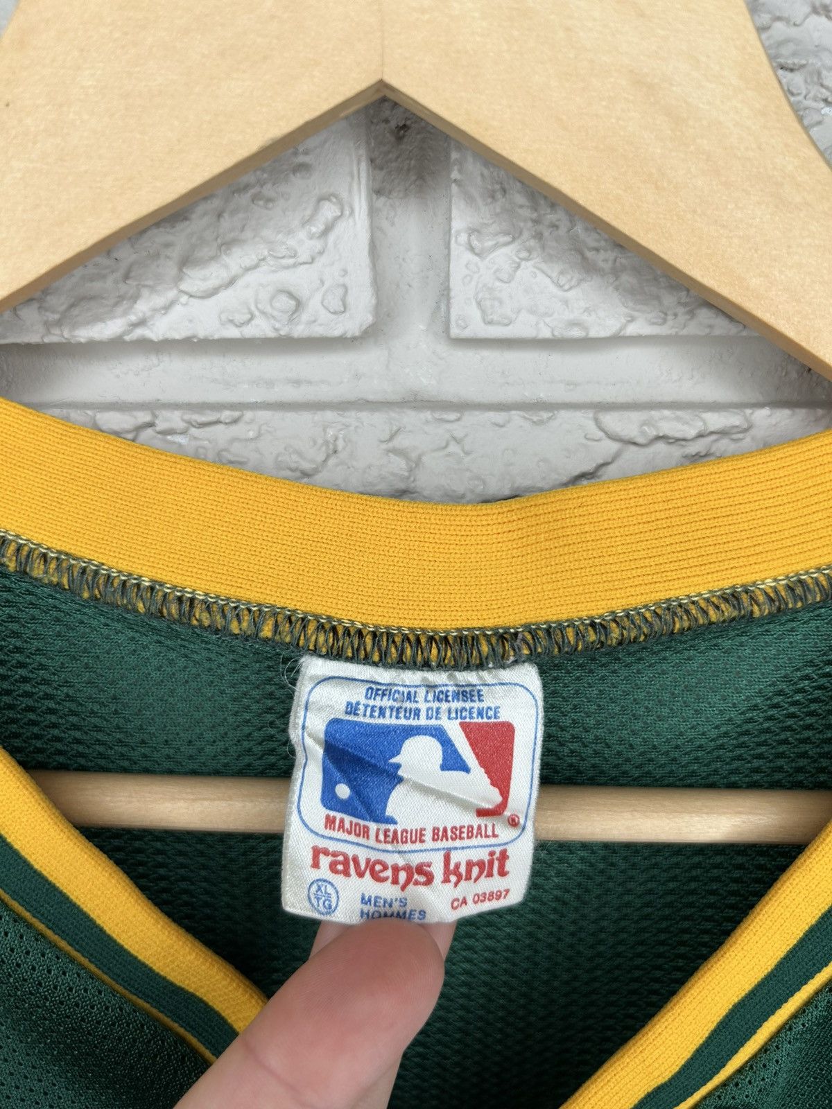 MLB Vintage 90s Ravens Athletic Oakland A’s Jersey Size US L / EU 52-54 / 3 - 7 Thumbnail
