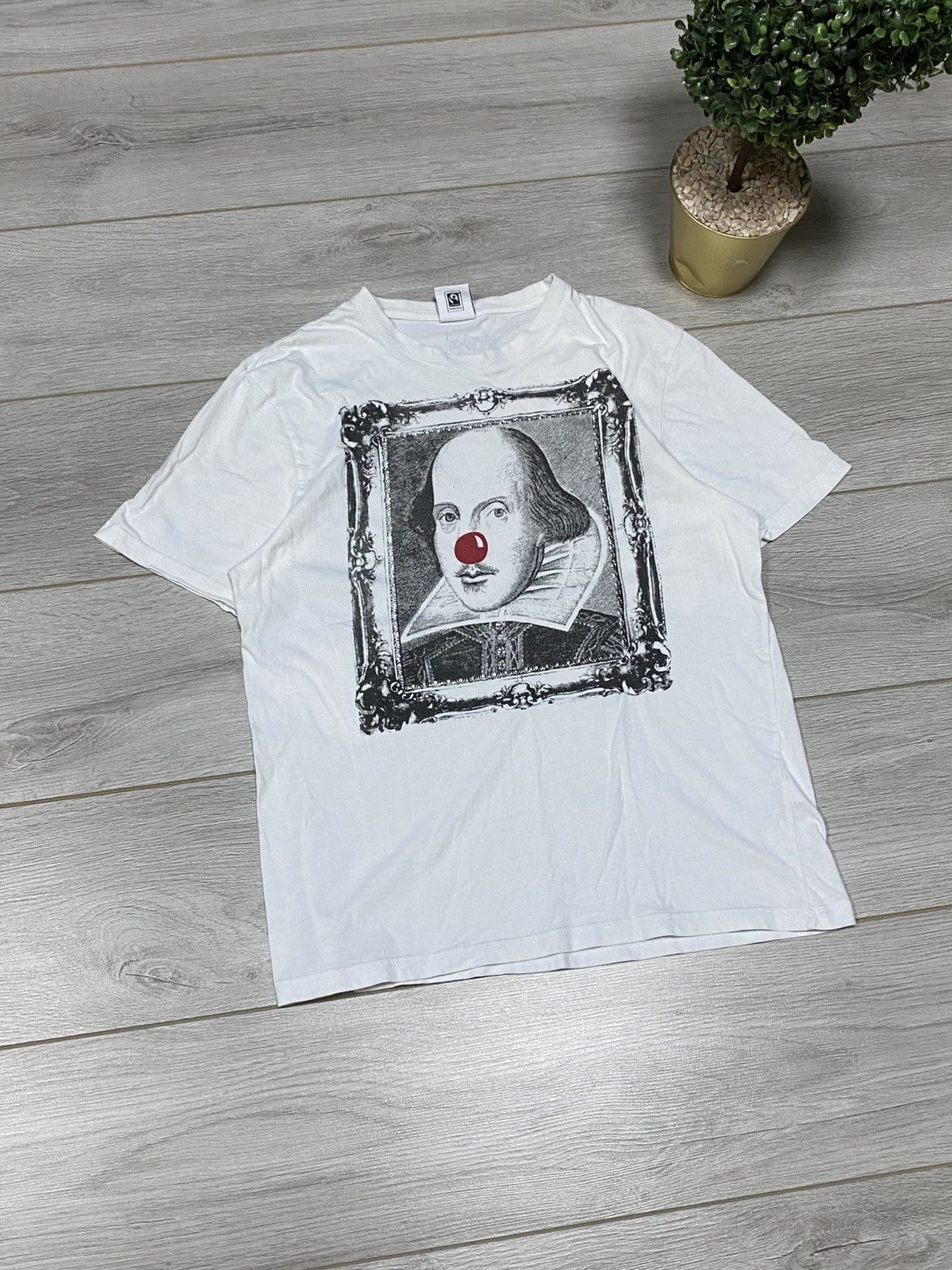 Vivienne Westwood Vivienne Westwood Shakespeare comic relief red nose t-shirt Size US S / EU 44-46 / 1 - 2 Thumbnail