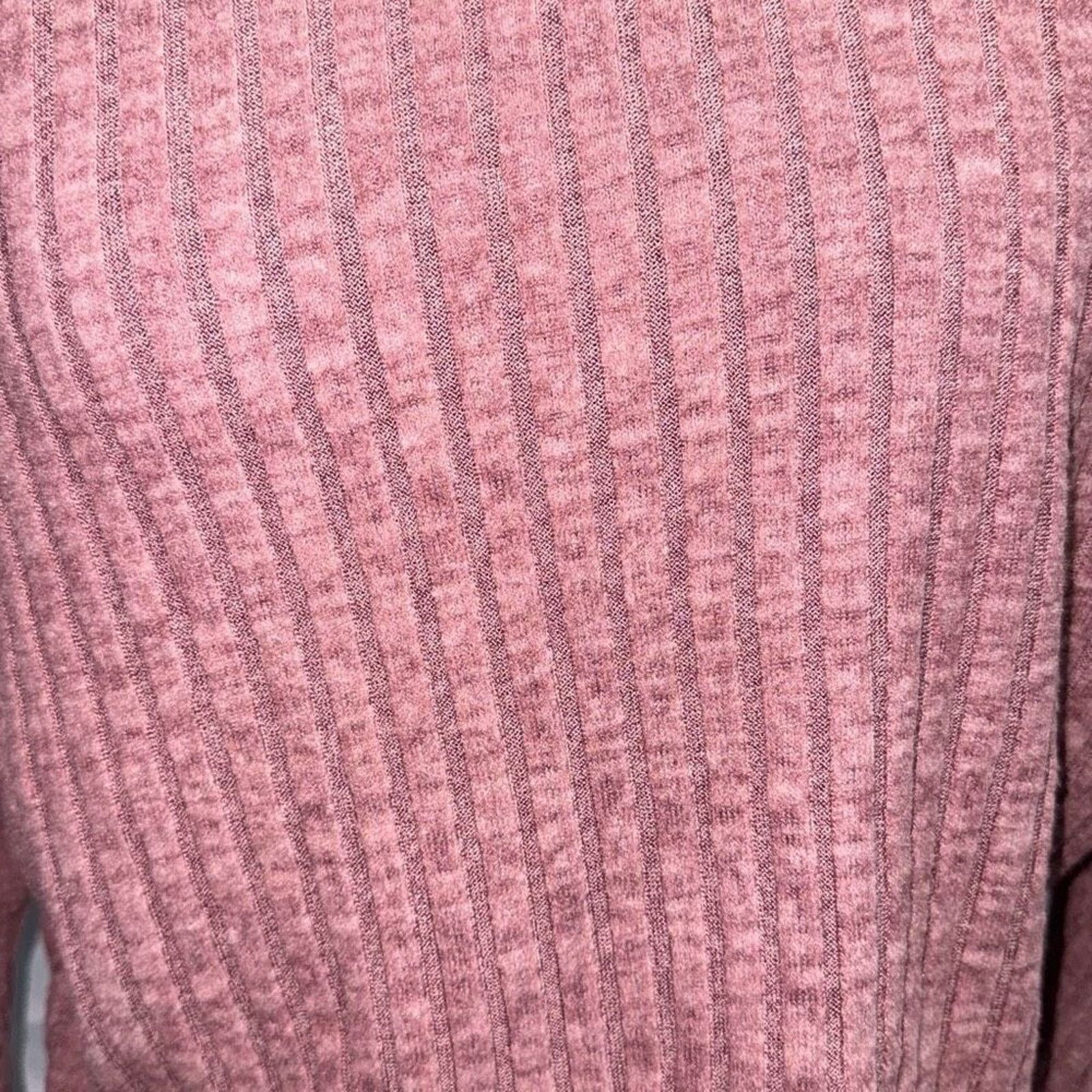 Shein SHEIN Pink Ribbed Long-Sleeve Shirt | Sz XS Size XS / US 0-2 / IT 36-38 - 3 Thumbnail