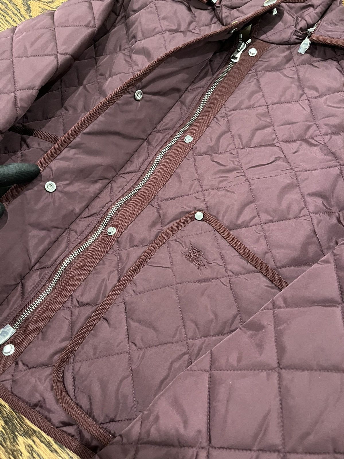 Burberry Burberry Cropped Quilted Nylon Jacket Size L / US 10 / IT 46 - 12 Thumbnail