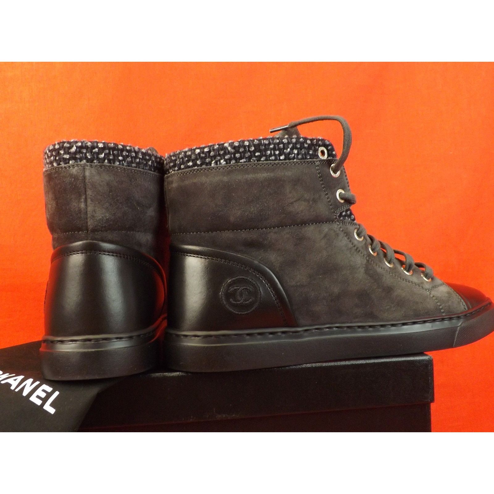 CHANEL G31058 GRAY BLACK SUEDE LEATHER CC LOGO SNEAKERS 36
