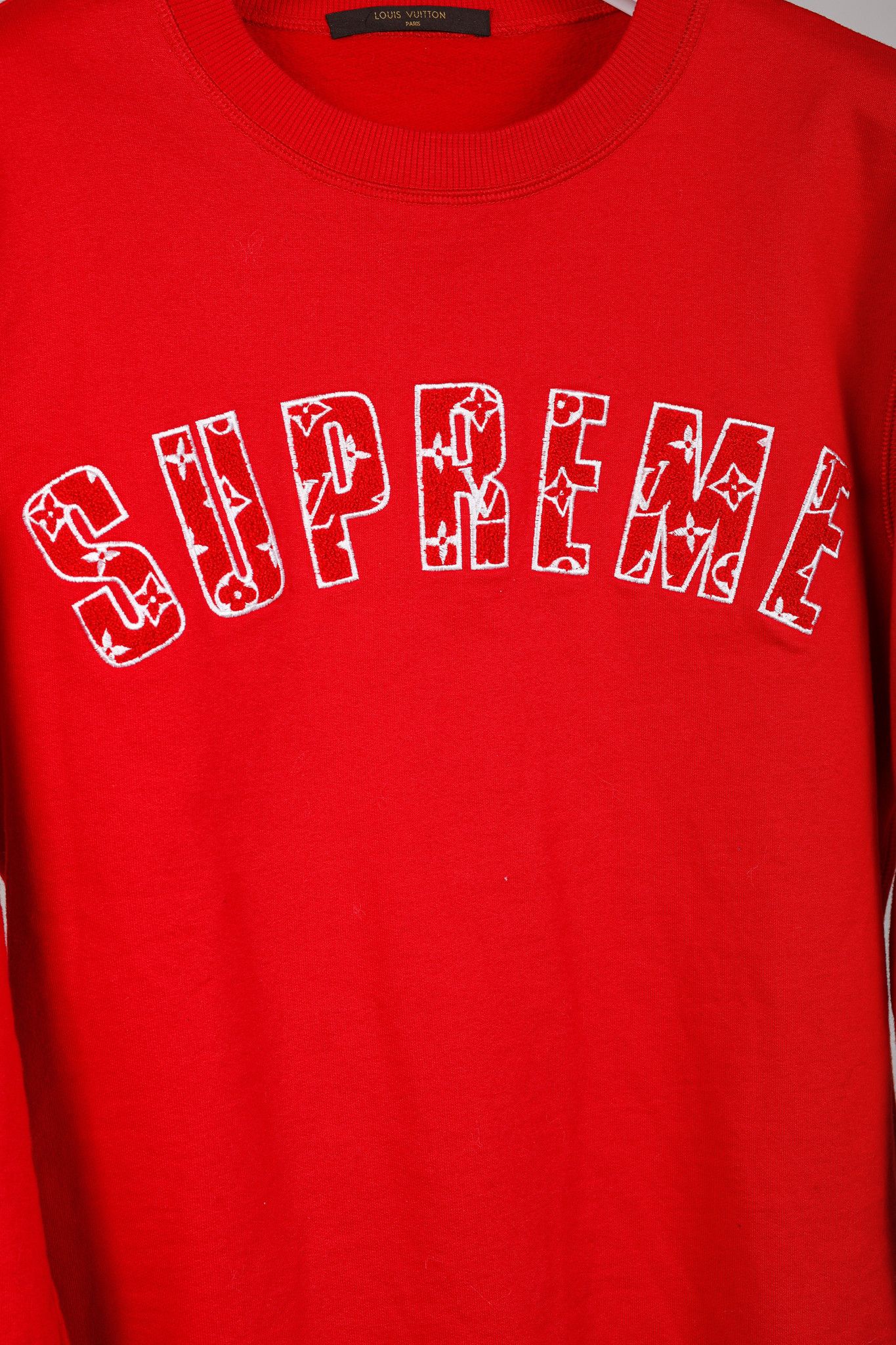 Louis Vuitton × Supreme Louis Vuitton x Supreme Red Arc Logo Crewneck Sweatshirt Size US S / EU 44-46 / 1 - 5 Thumbnail