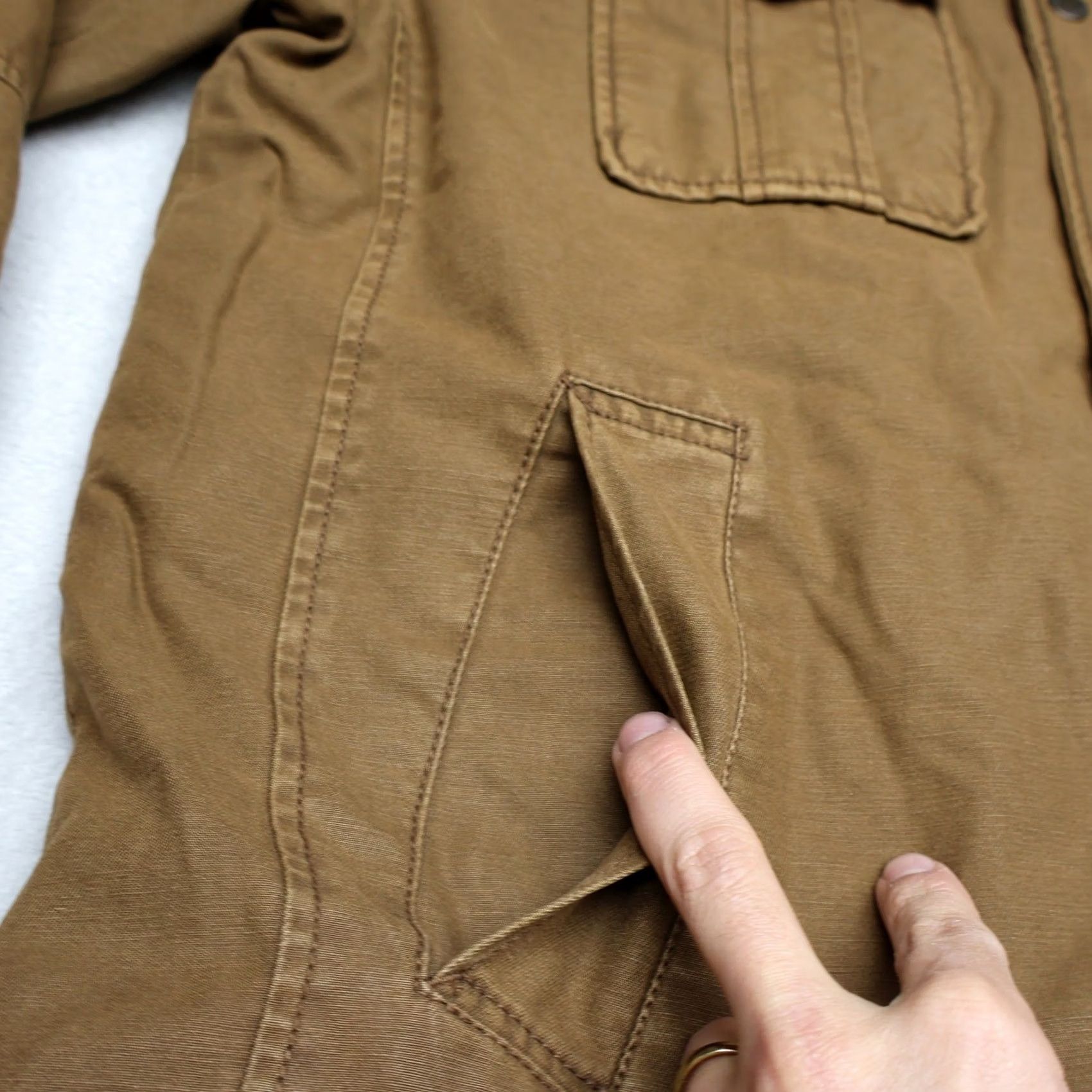 Levi's Levis Jacket Mens Medium Brown Canvas Quilt Lined Utility Field Trucker Size US M / EU 48-50 / 2 - 3 Thumbnail