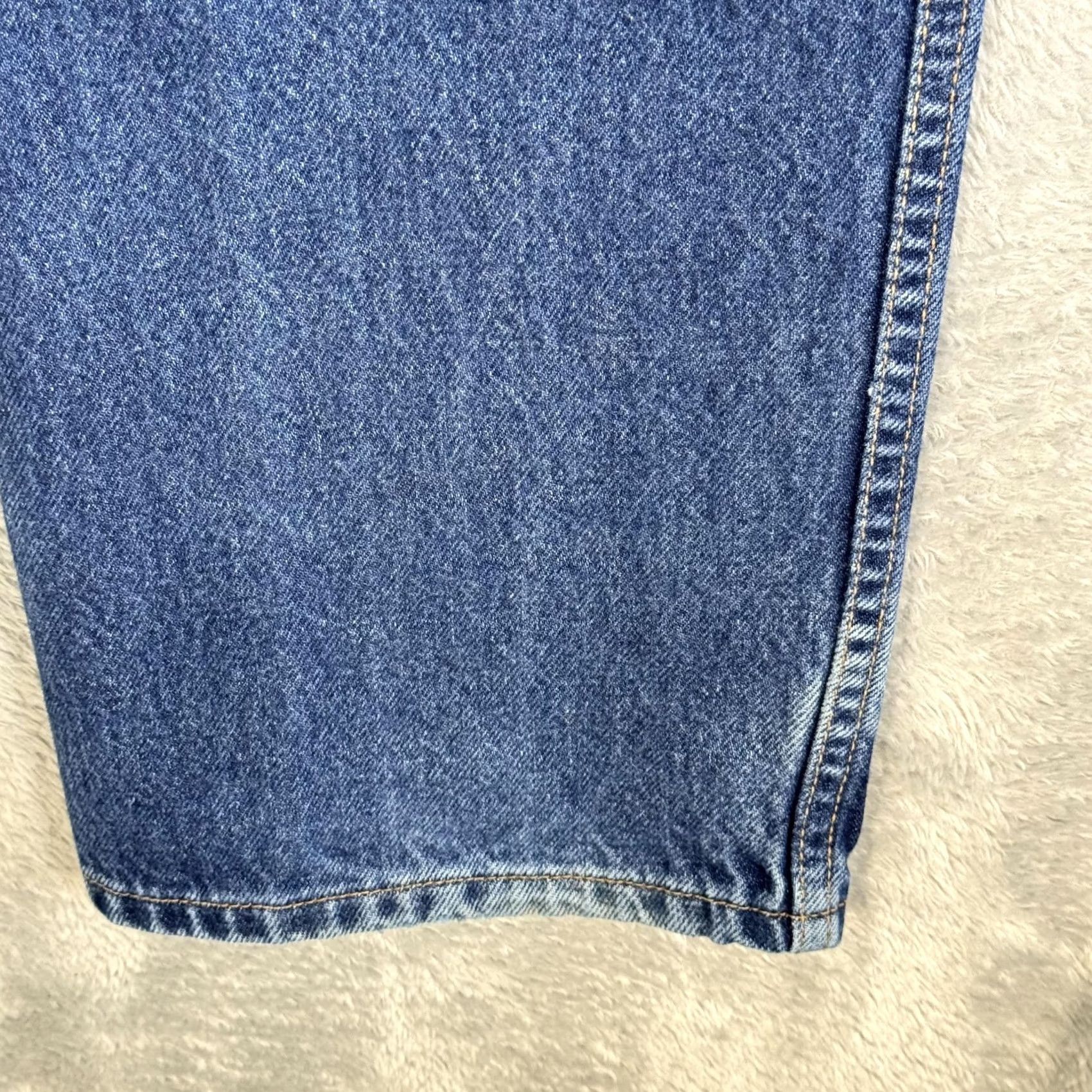 Levi's VINTAGE Levi's 505 Jeans Mens 36x32 Blue Regular Fit Straight Leg Denim 90s Y2K USA Cowboy 5-Pocket Mens Size US 36 / EU 52 - 3 Thumbnail