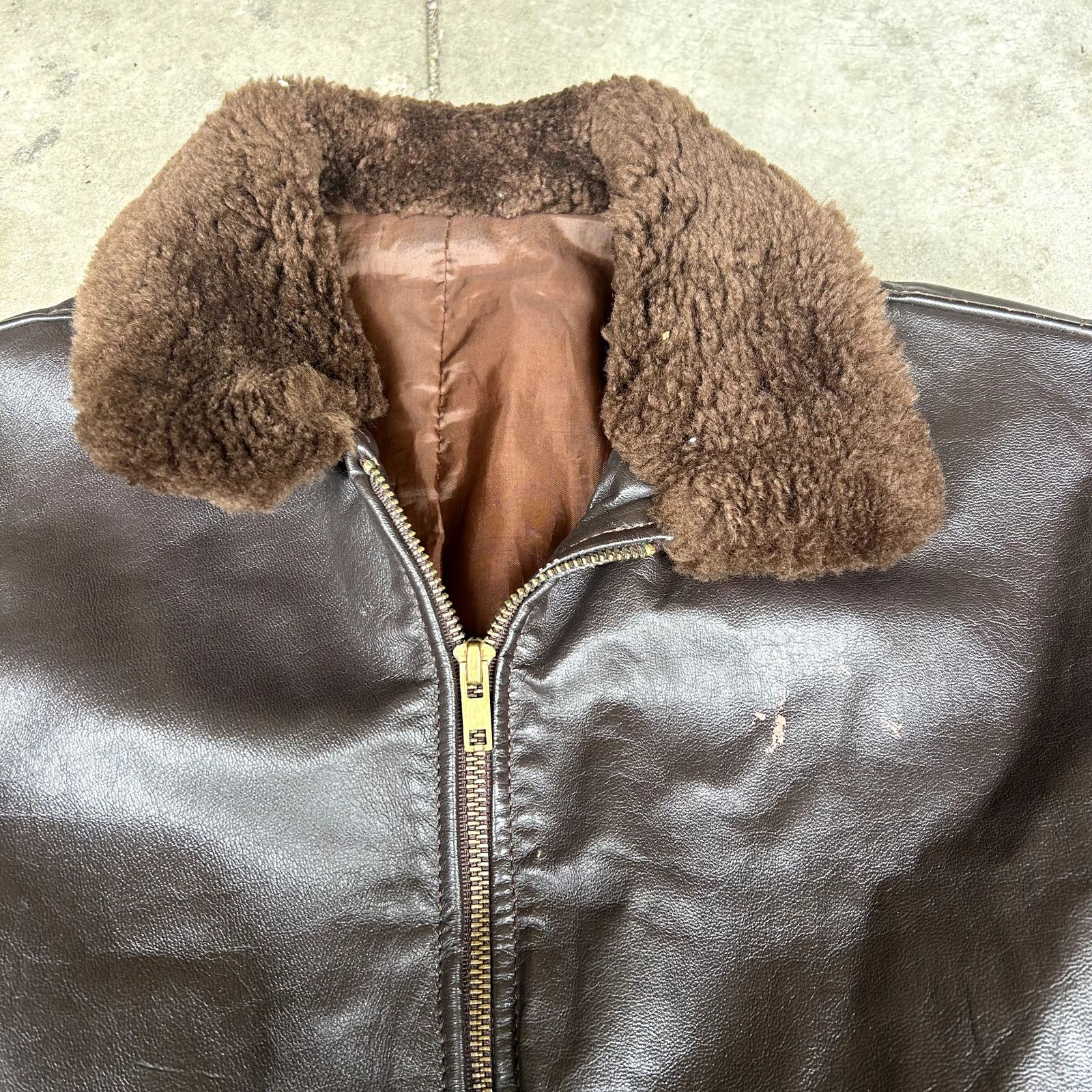 Vintage Vintage Leather Made in San Diego G3 Bomber Jacket 38 Size US M / EU 48-50 / 2 - 2 Thumbnail