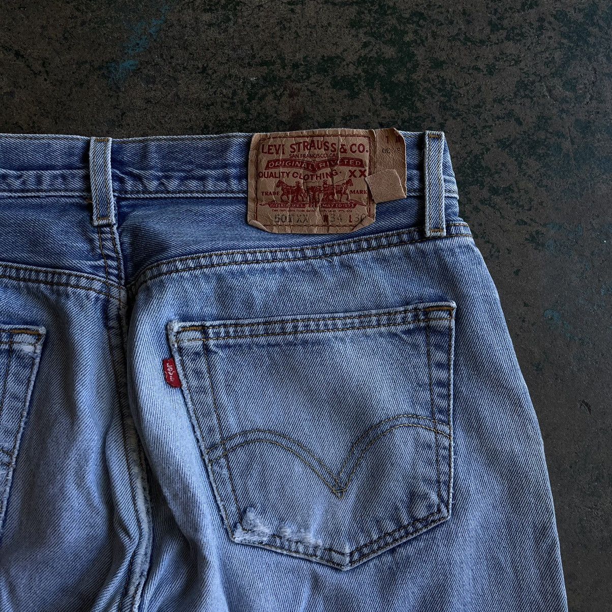 Levi's × Vintage 2000's Levi's 501 Size US 34 / EU 50 - 3 Thumbnail