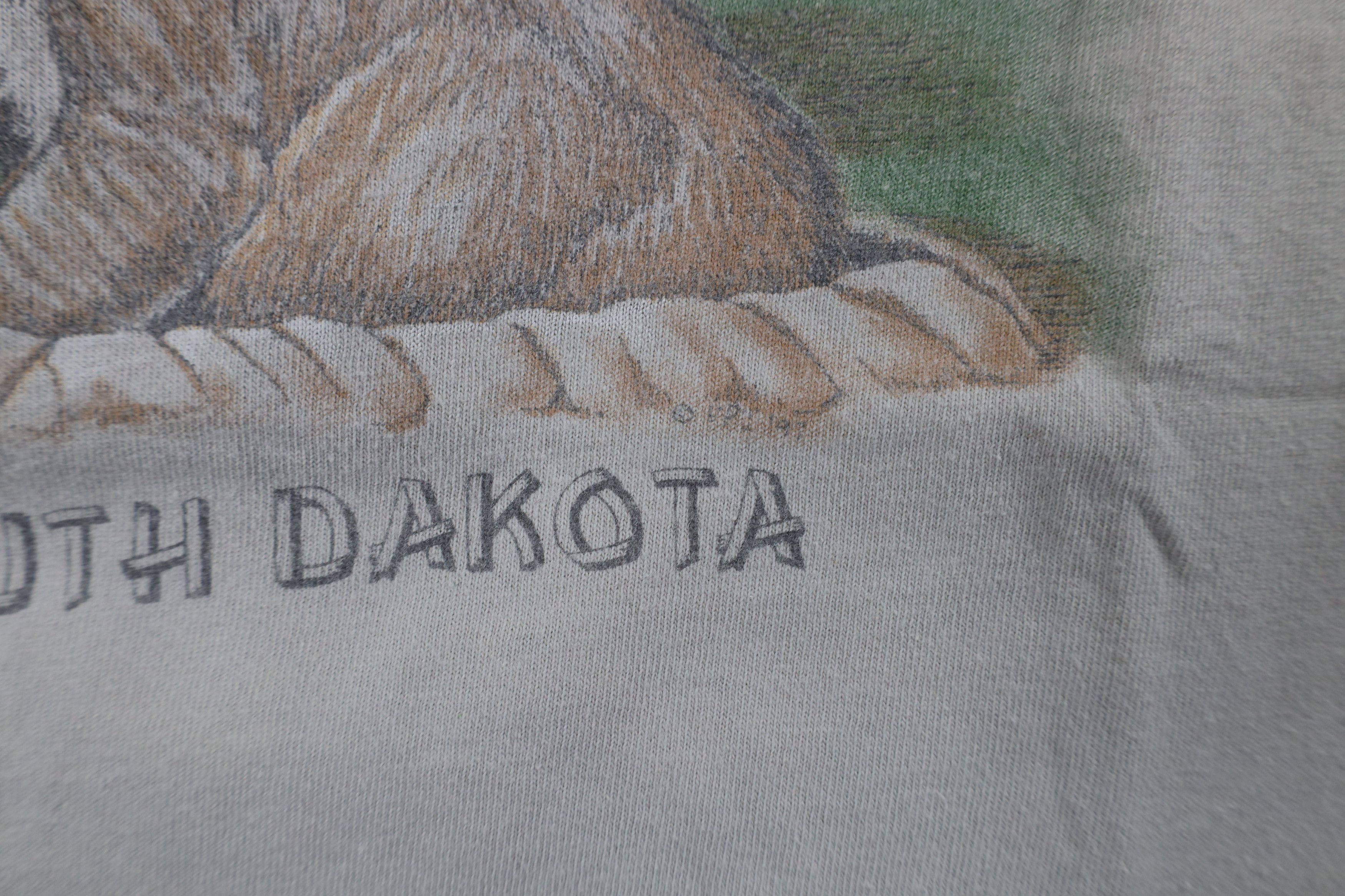 Vintage Vintage 90s Streetwear Badlands Prairie Dog T-Shirt USA Size US XXL / EU 58 / 5 - 5 Thumbnail