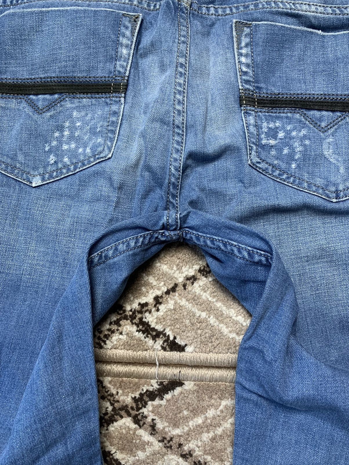 Diesel × Vintage Vintage Men's Diesel Distressed Denim Jeans Size US 36 / EU 52 - 21 Thumbnail