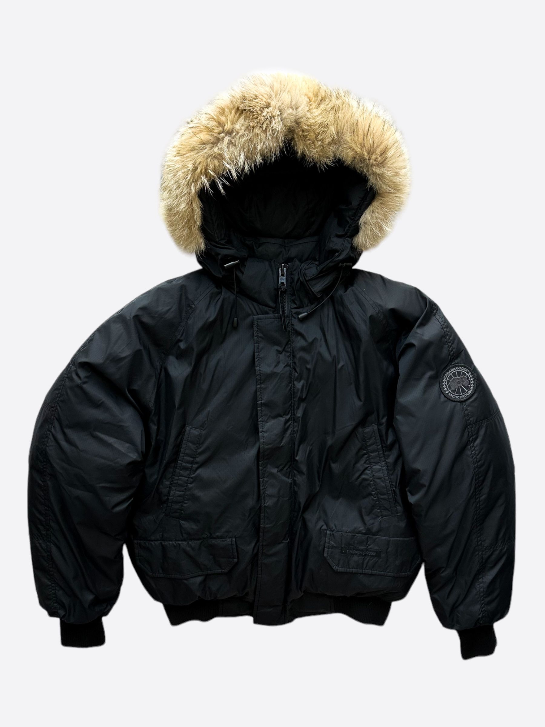 Canada goose jacket 2025 sale mens quality