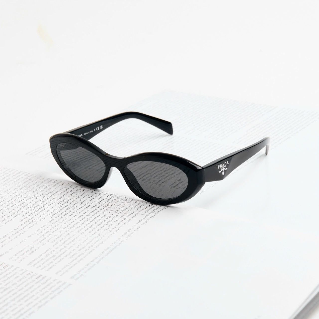 Prada PRADA 0PR 26ZS 16K08Z SUNGLASSES Size ONE SIZE - 1 Thumbnail