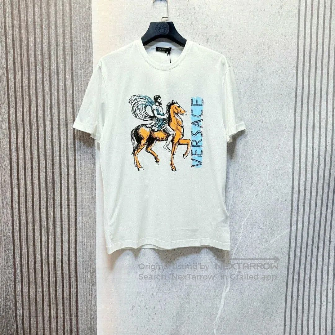 Versace Versace Men's Short Sleeve T-Shirt. Size US M / EU 48-50 / 2 - 1 Thumbnail