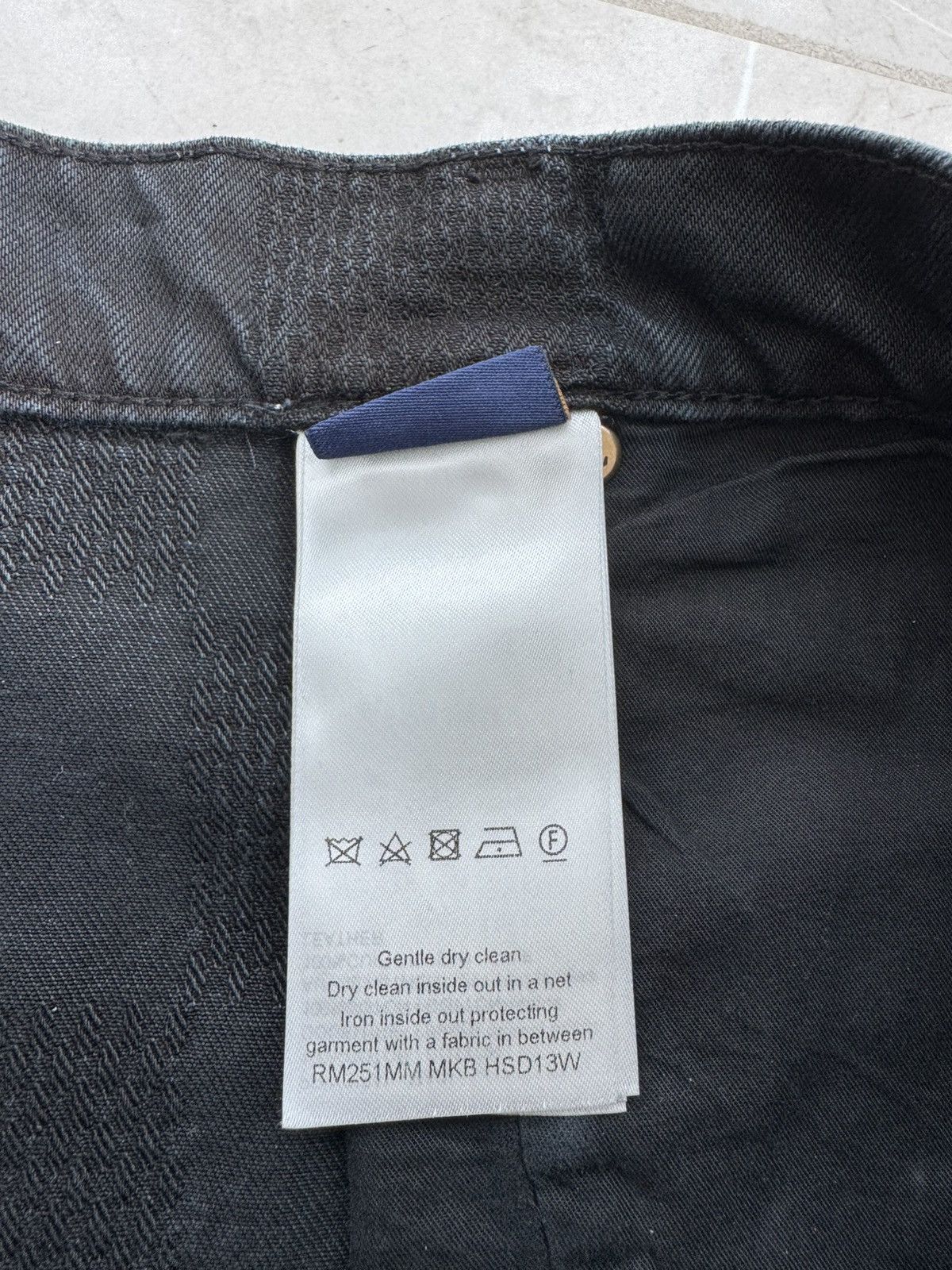 Louis Vuitton BLACK 3D DAMIER LV JEANS Size US 32 / EU 48 - 8 Thumbnail