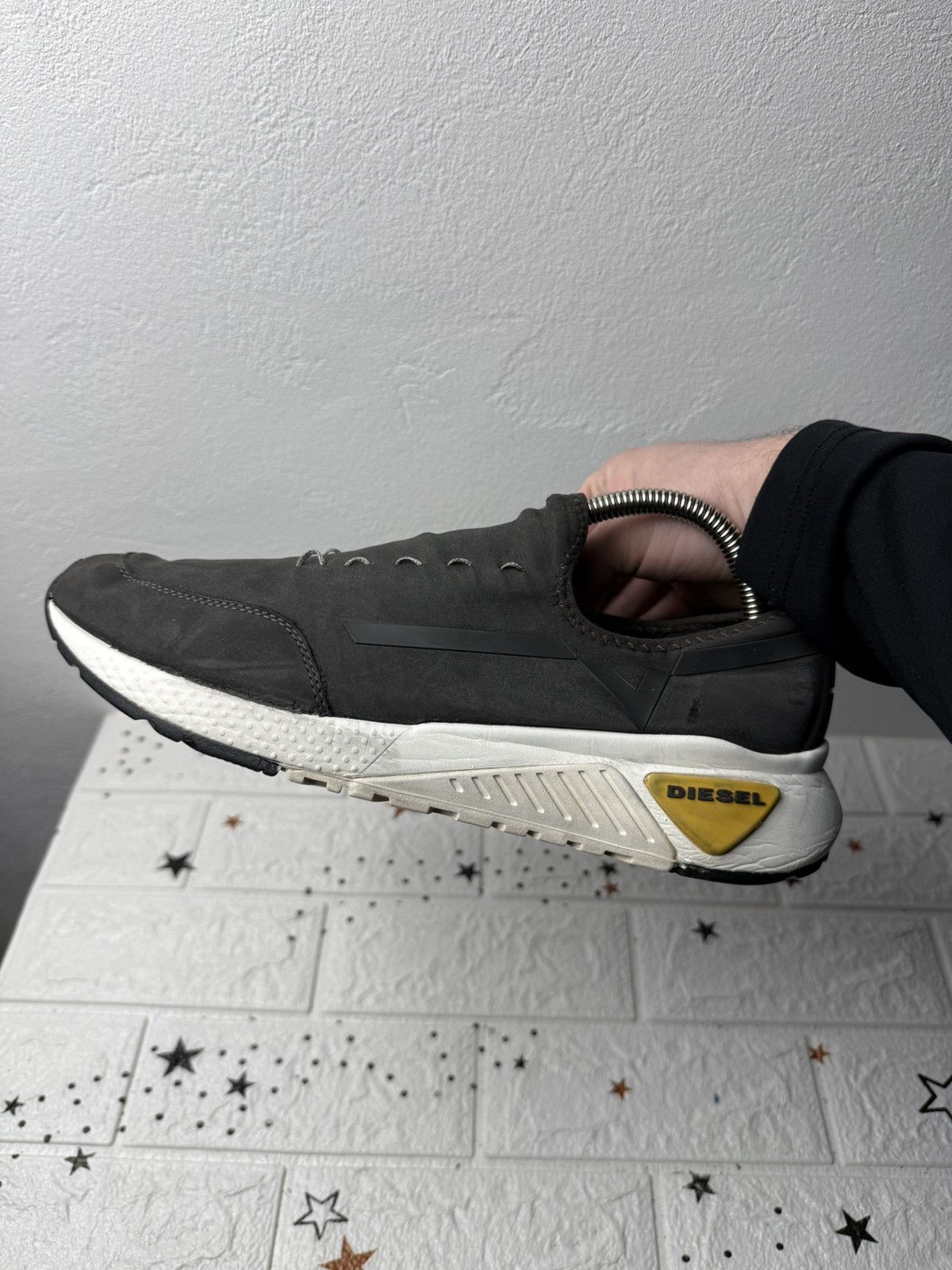 Diesel DIESEL US10 UK9 EUR43 Sneakers Gray Trainers Men Size US 10 / EU 43 - 2 Thumbnail
