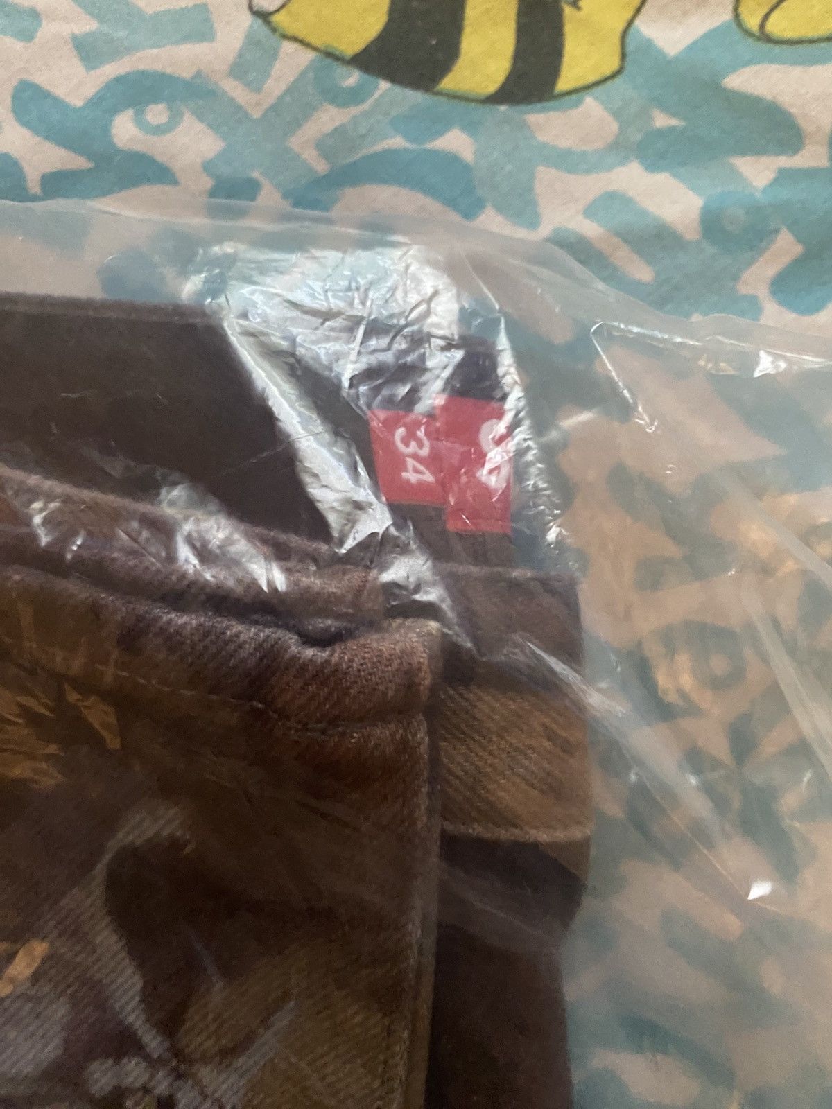Supreme Supreme Frank Frazetta Loose Fit Jean Size 34 Size US 34 / EU 50 - 9 Thumbnail