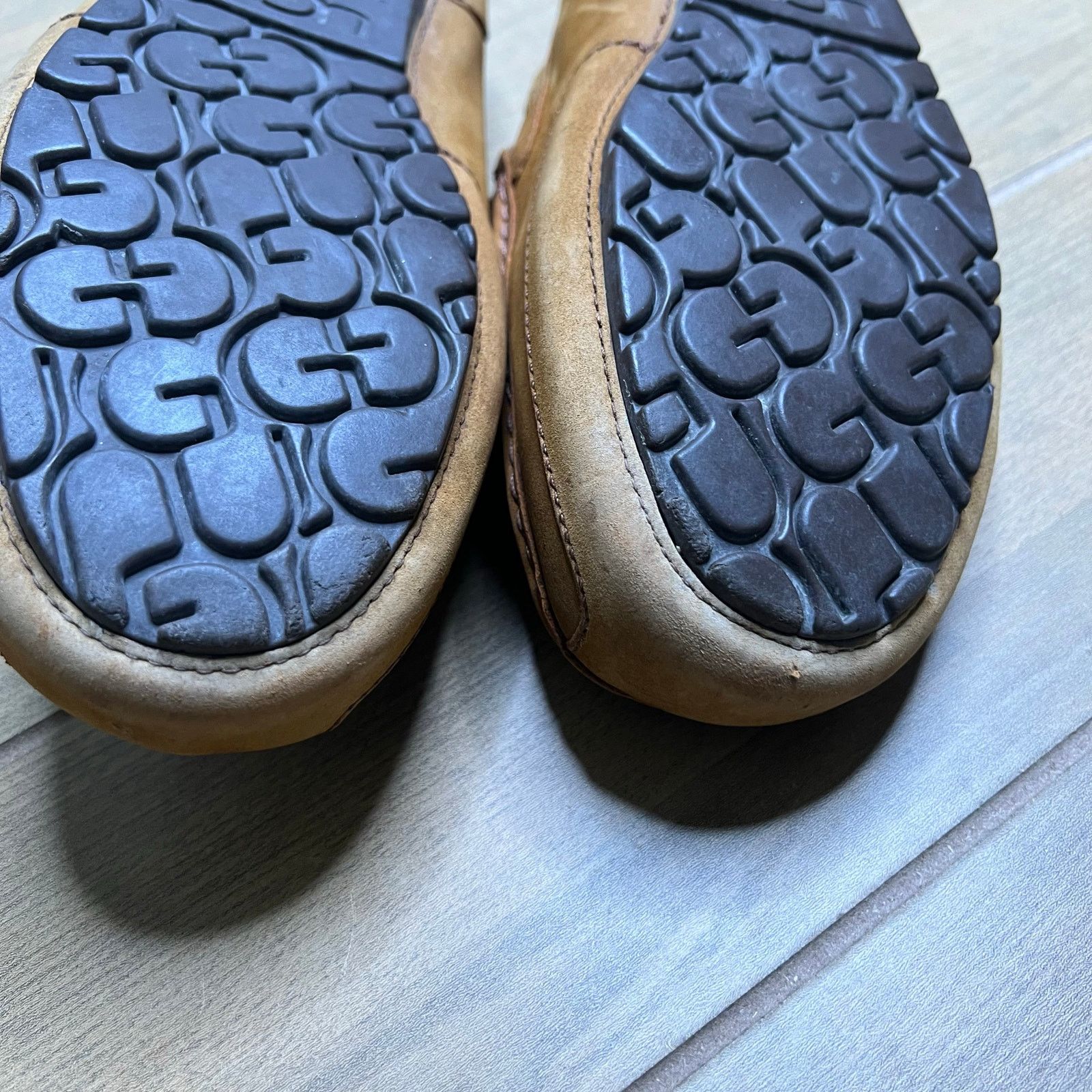 Ugg UGG Slippers Mens 10 Loafers Chester Brown Leather Slip On Size US 10 / EU 43 - 13 Thumbnail