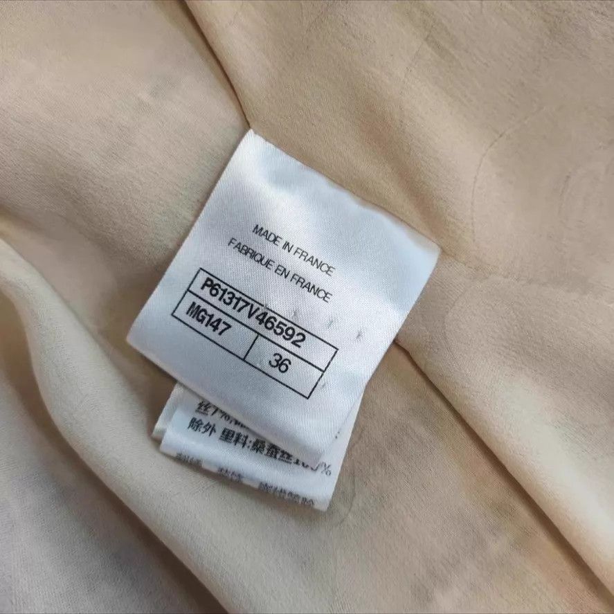 Chanel Chanel Women's Jacket Size XS / US 0-2 / IT 36-38 - 2 Thumbnail