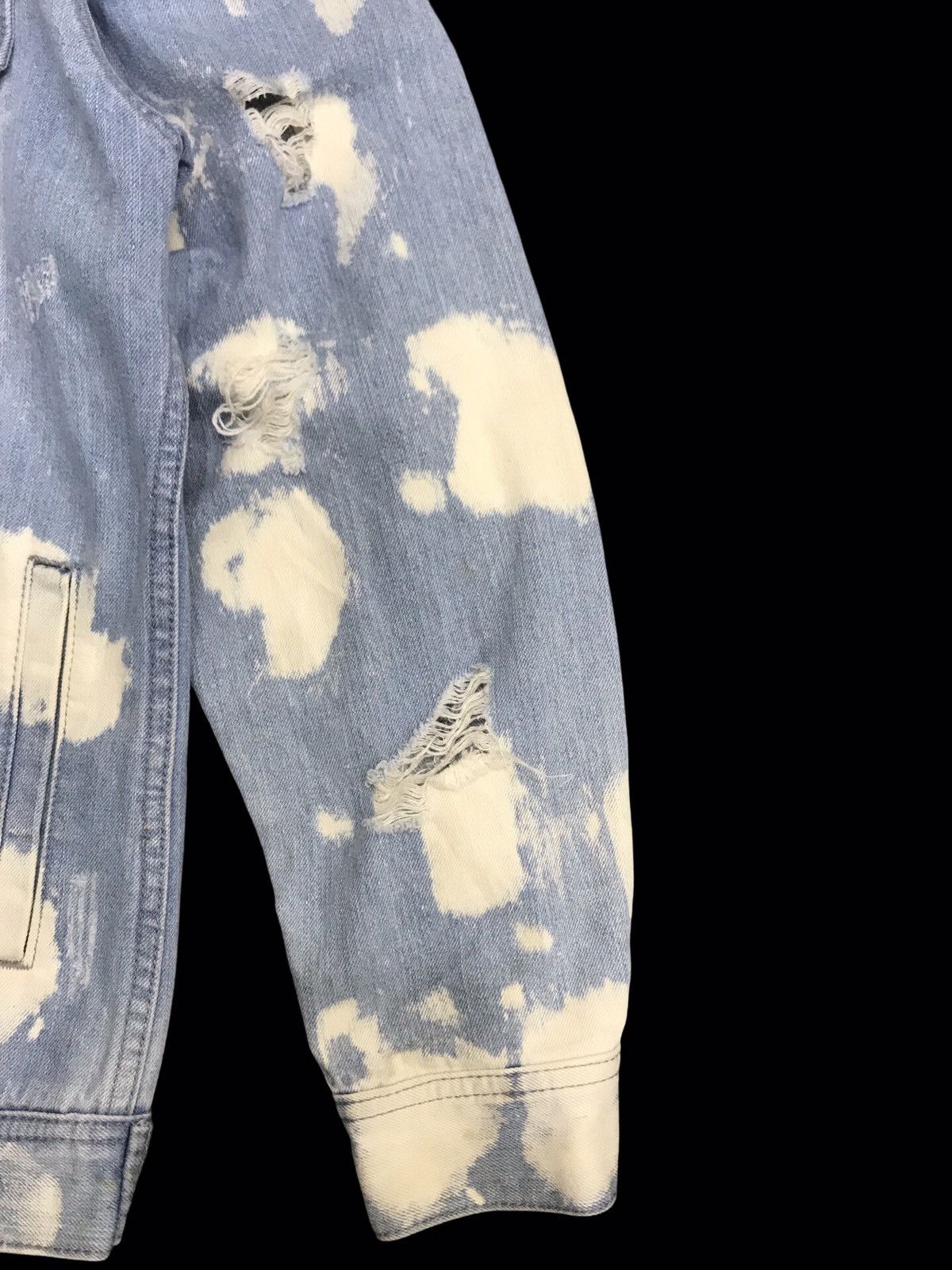 Japanese Brand 💥DENIM ART💥CavariA Rare Bleached Japan Trucker Denim F229 Size US XL / EU 56 / 4 - 5 Thumbnail