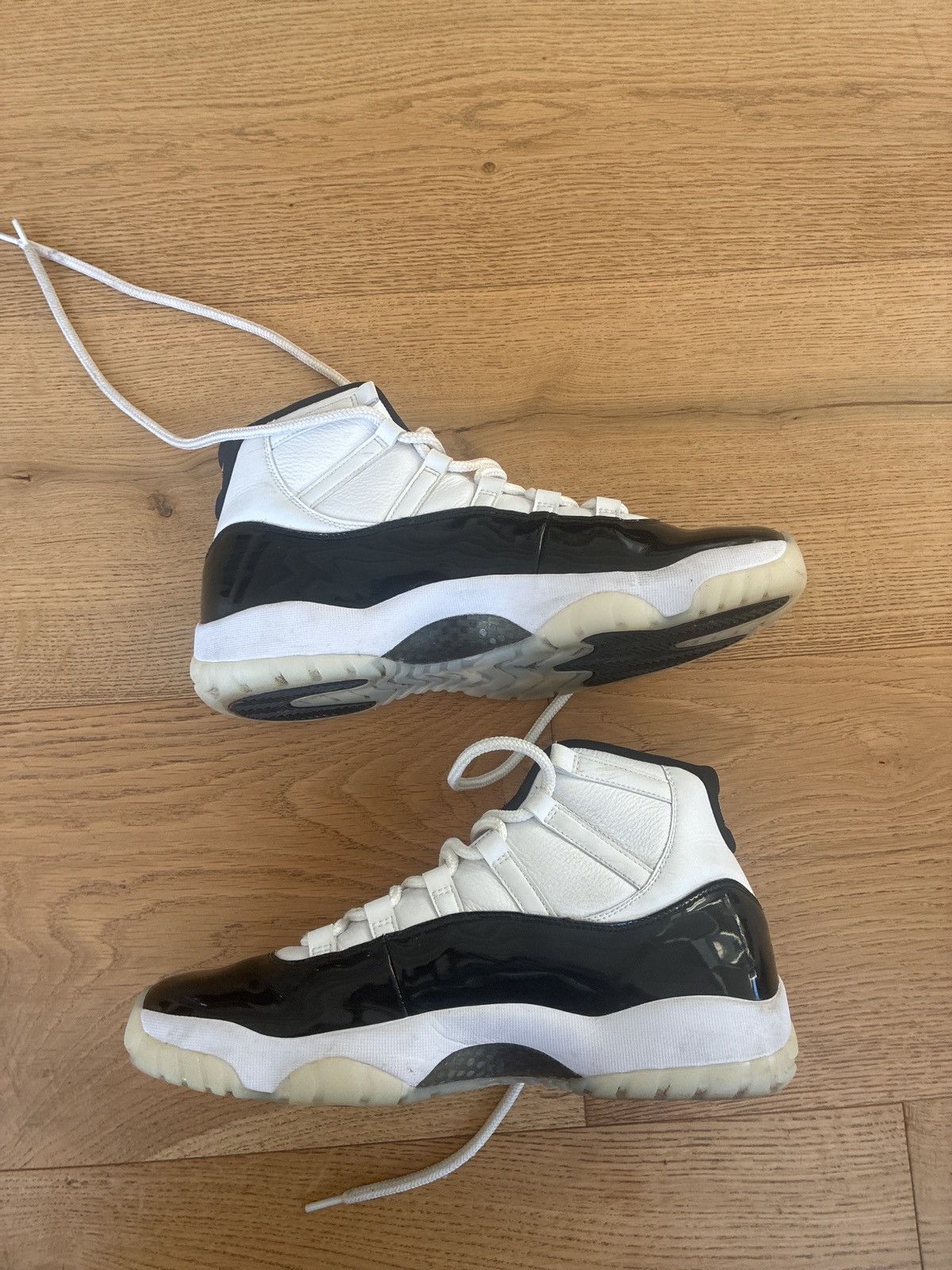 Jordan Brand Jordan 11 Gratitude Size US 11 / EU 44 - 3 Thumbnail