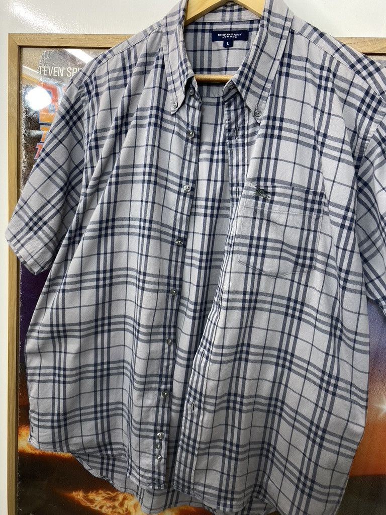 Burberry 00s Vintage Burberry Navy Grey Nova Check Short Sleeve Shirt Size US L / EU 52-54 / 3 - 7 Thumbnail