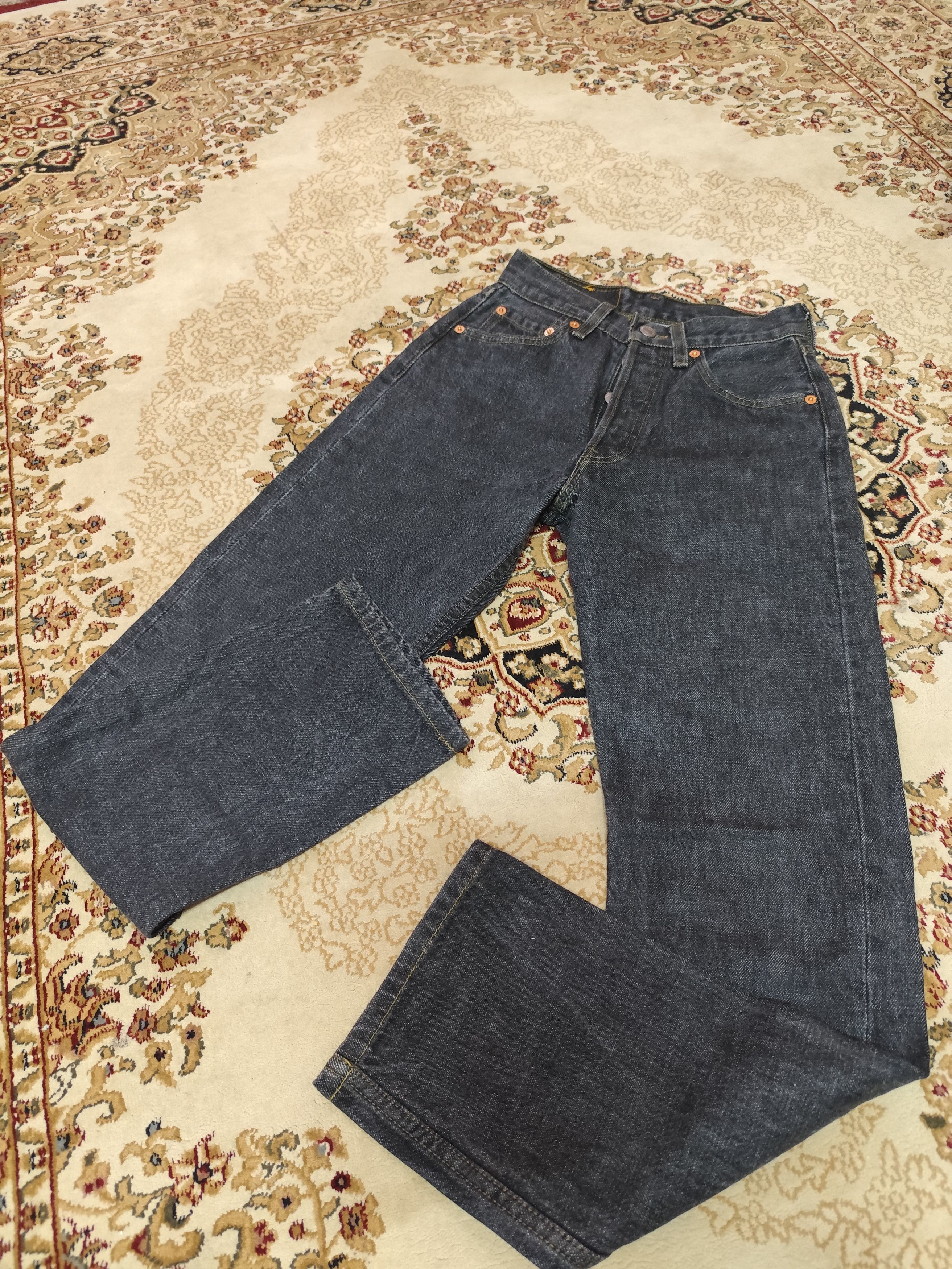 Levi's 🇺🇸VINTAGE 90s LEVIS WOMEN 501 W25 L32 MADE IN USA Size 25" / US 0 / IT 36 - 3 Thumbnail
