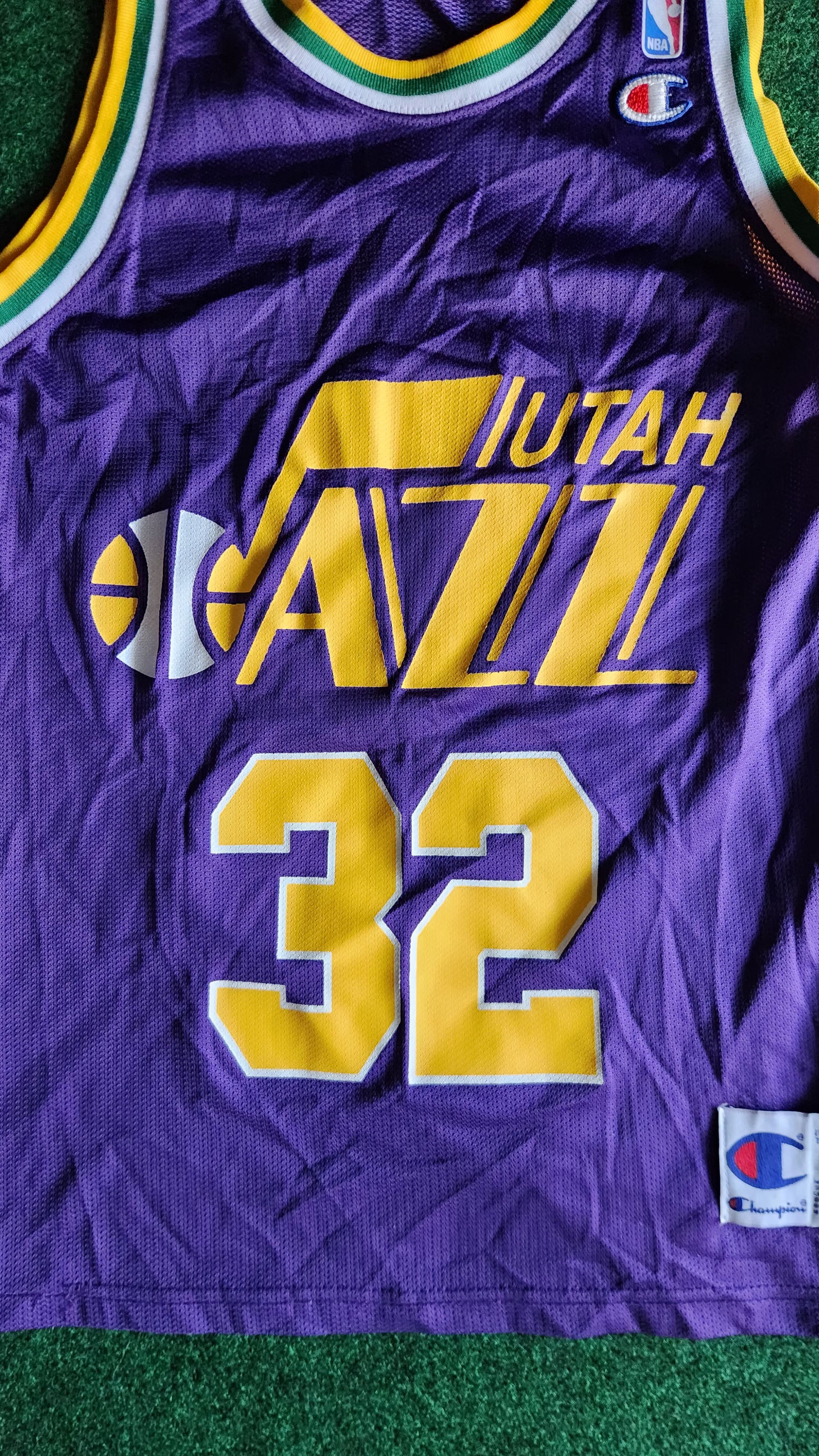 Champion × Vintage Vintage Champion Utah Jazz Karl Malone Men Size Small 36 Size US S / EU 44-46 / 1 - 3 Thumbnail