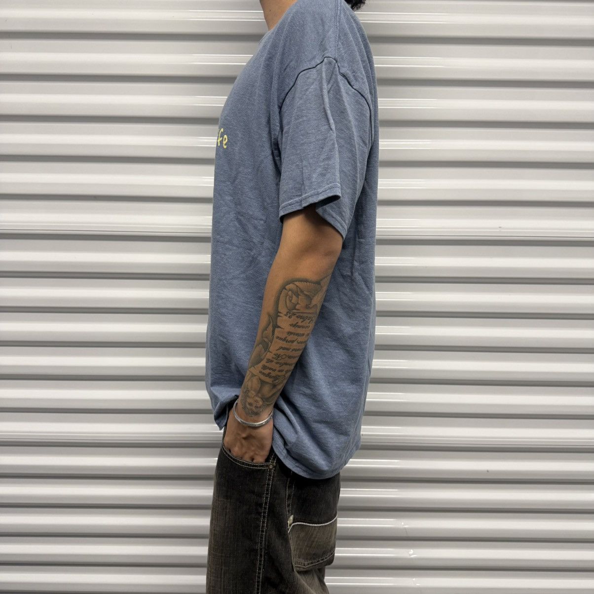 Other Vintage Y2K/2000s Light Blue Yaga Skater Streetwear Tee! Size US XL / EU 56 / 4 - 2 Thumbnail