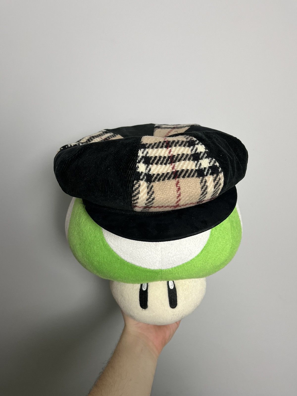 Vintage burberry hat y2k