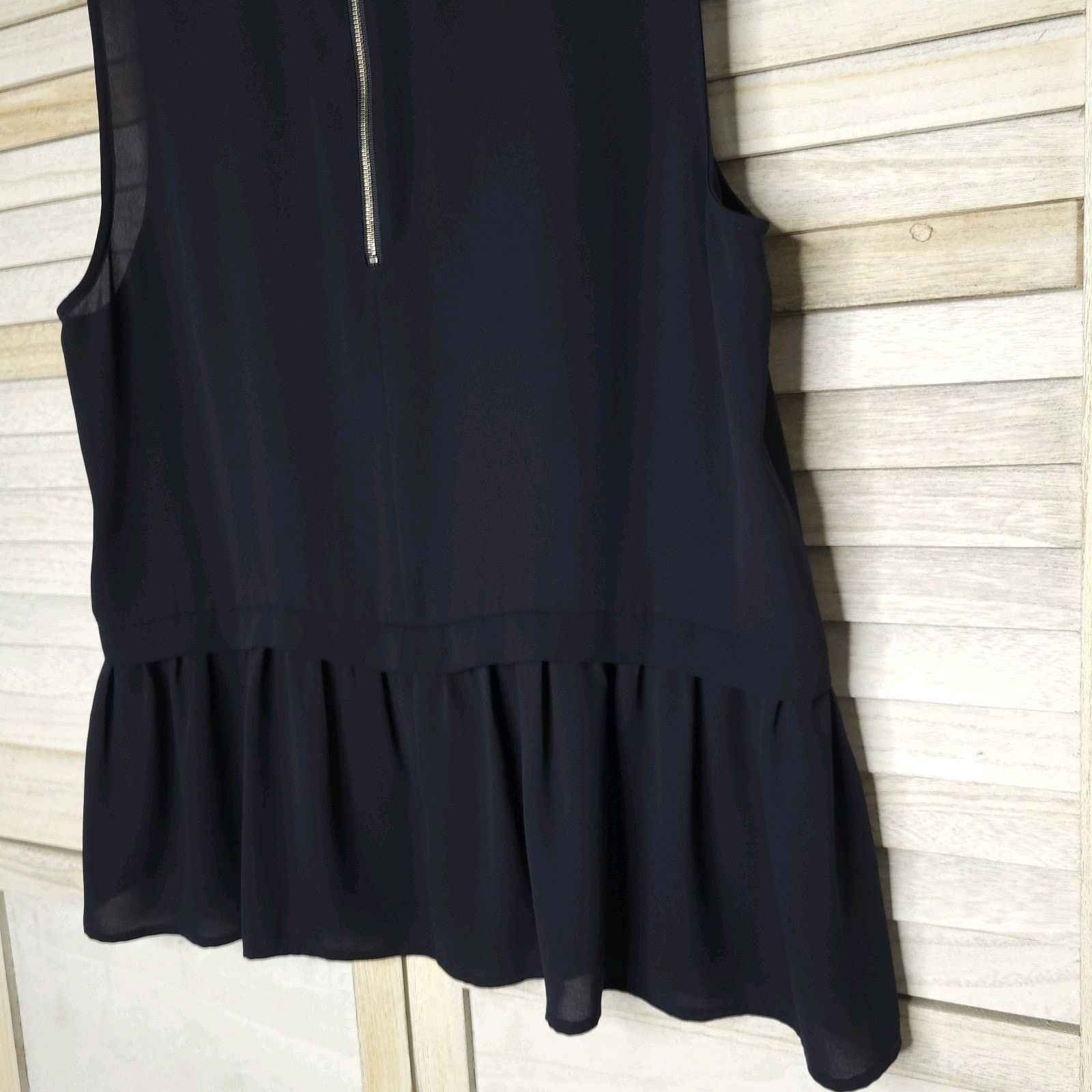 J.Crew J.Crew peplum top sleeveless dark blue zip back womens Size M / US 6-8 / IT 42-44 - 5 Thumbnail
