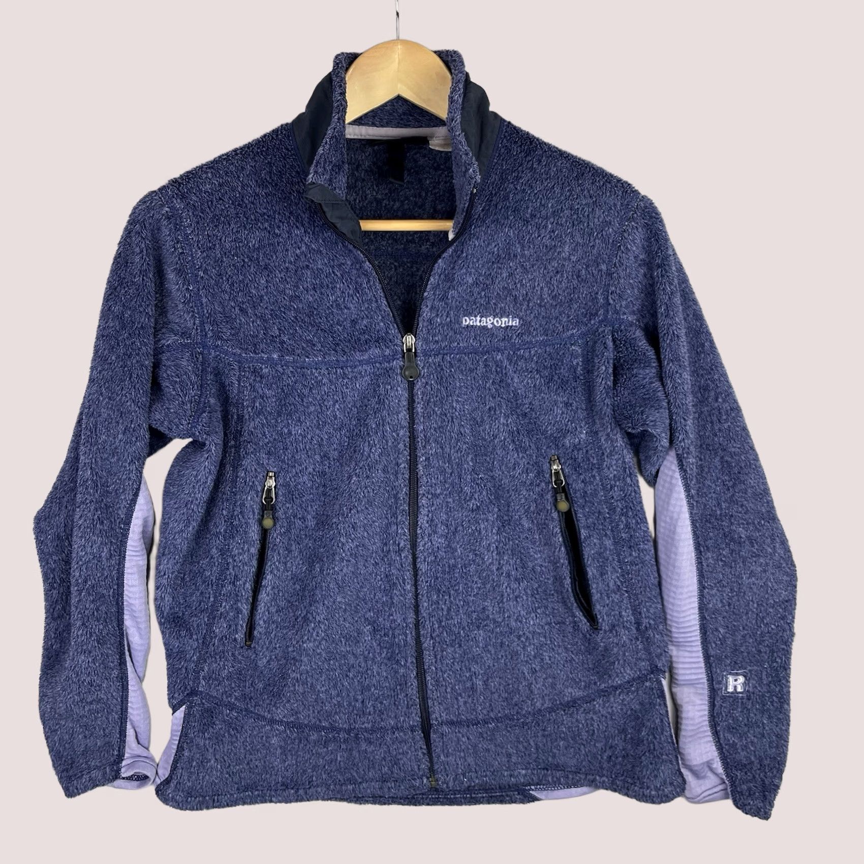 Patagonia VINTAGE Patagonia R2 Jacket Womens Large Purple Regulator Fleece Zip Deep Pile Size L / US 10 / IT 46 - 1 Thumbnail