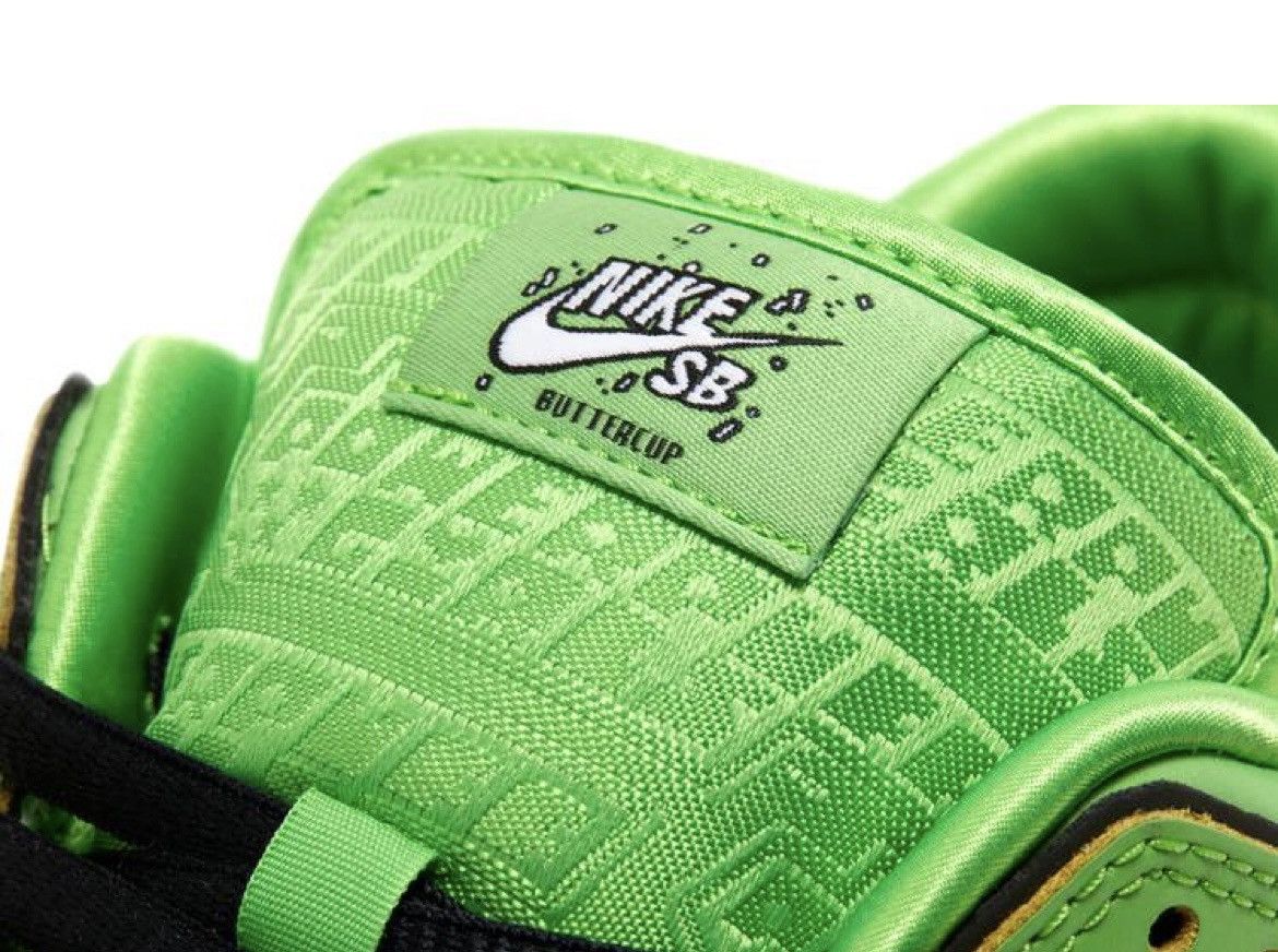 Nike Nike SB Dunk power puff girl Size US 10 / EU 43 - 9 Thumbnail