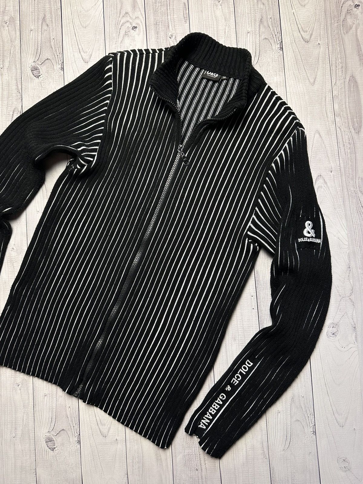 Vintage Vintage Avant-garde sweater zip Dolce Gabbana rare size M Size US M / EU 48-50 / 2 - 2 Thumbnail