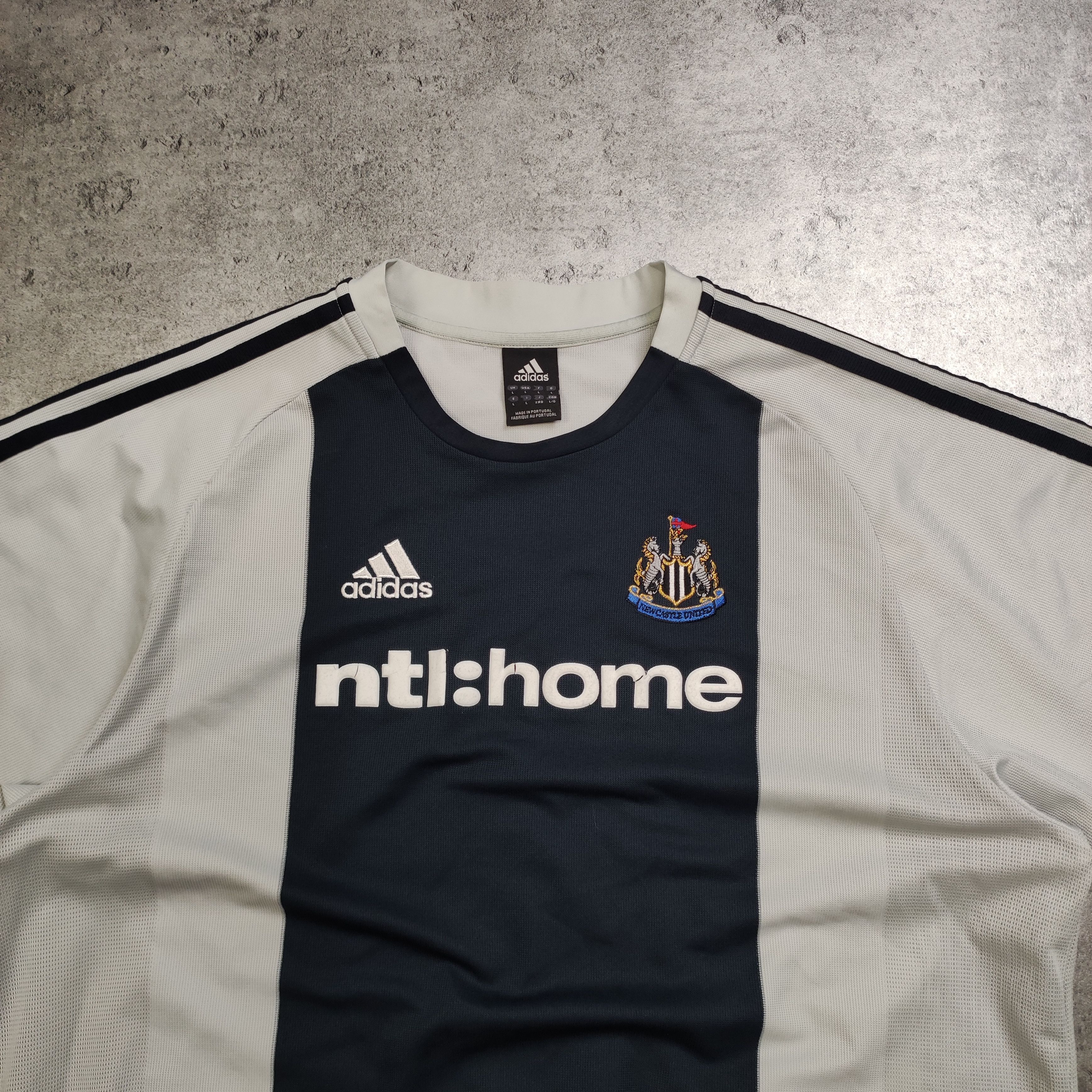 Vintage RARE Football Soccer Adidas x Newcastle United Away Jersey Size US L / EU 52-54 / 3 - 3 Thumbnail
