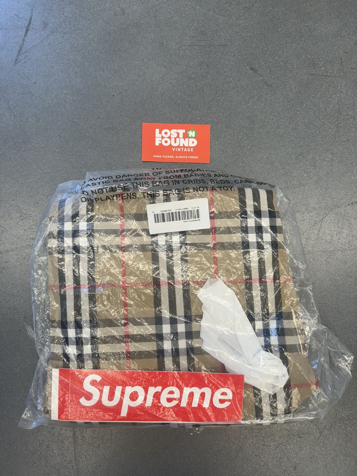 Burberry × Supreme SS22 Supreme Burberry Regular Jeans Beige Size US 30 / EU 46 - 12 Thumbnail
