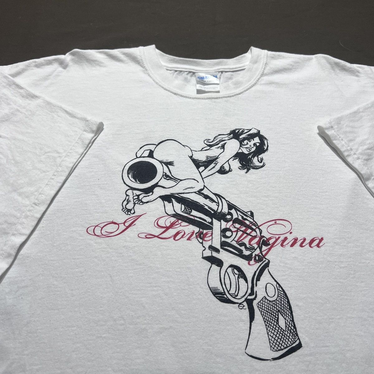 Vintage Y2K i love vagi­na 2XL Strip Nude Pornstar Gun oversized Size US XXL / EU 58 / 5 - 1 Thumbnail