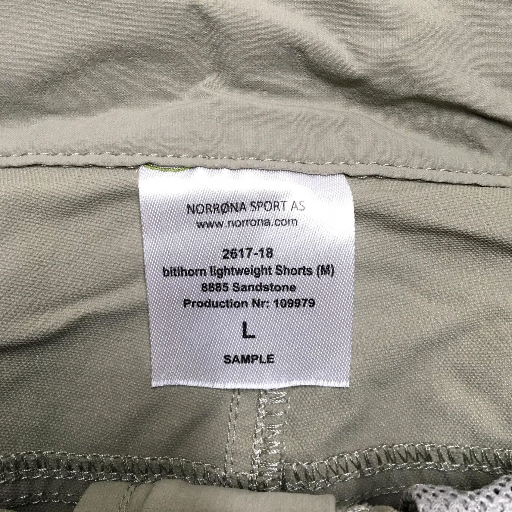 Vintage Norrøna Bitihorn Lightweight Hiking Shorts Mens 36 Beige 10" Inseam Nylon Pocket Adjustable Waist - Mens Large Regular Fit, 10 in Inseam, Beige Size US 33 - 5 Thumbnail