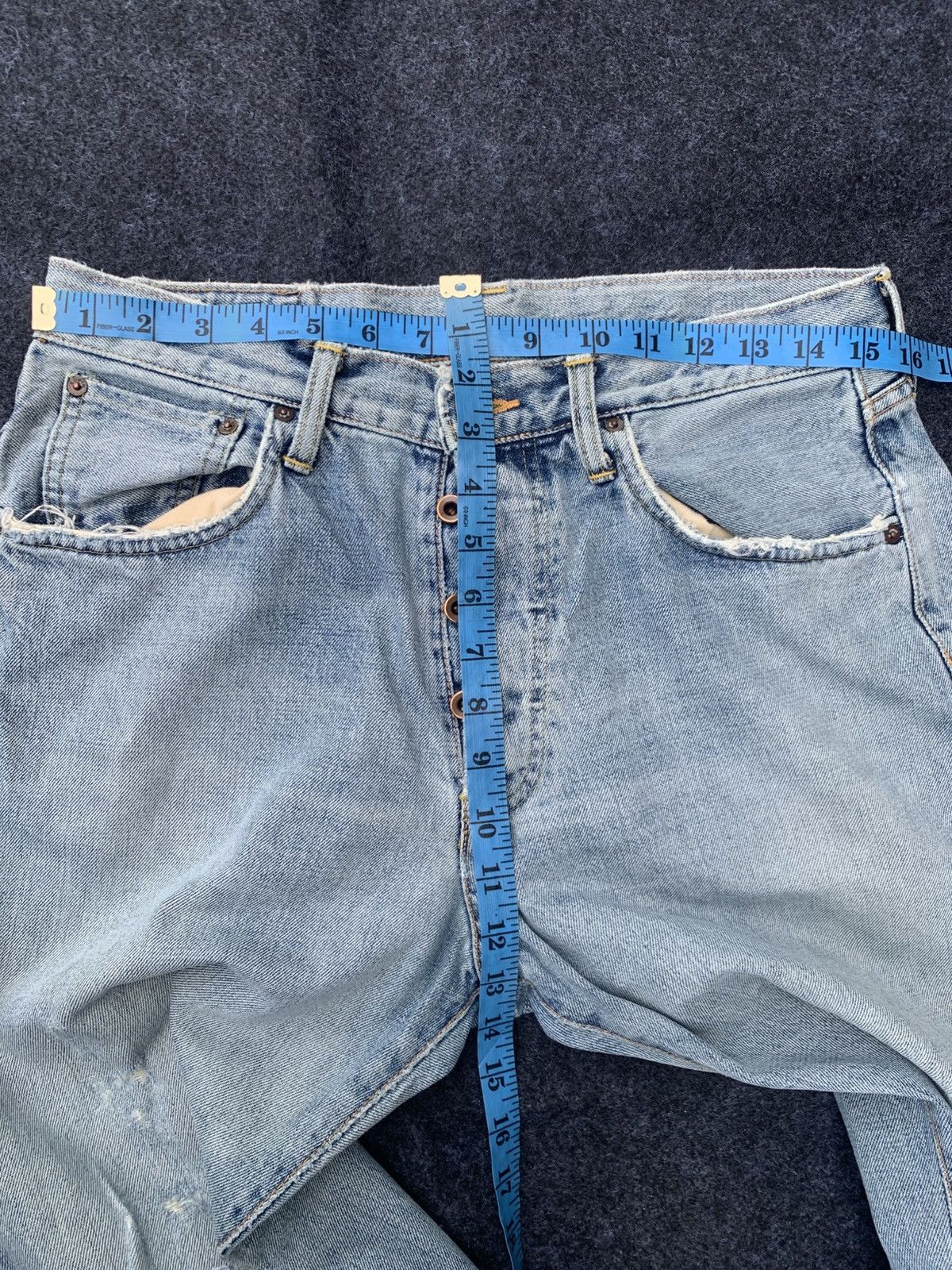 Edwin Distressed Edwin 505 selvedge light blue wash. Size US 31 - 6 Thumbnail