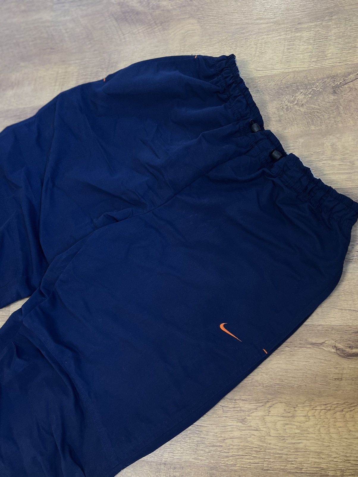 Nike Nike Vintage Track Pants Nylon ! Size US 30 / EU 46 - 9 Thumbnail
